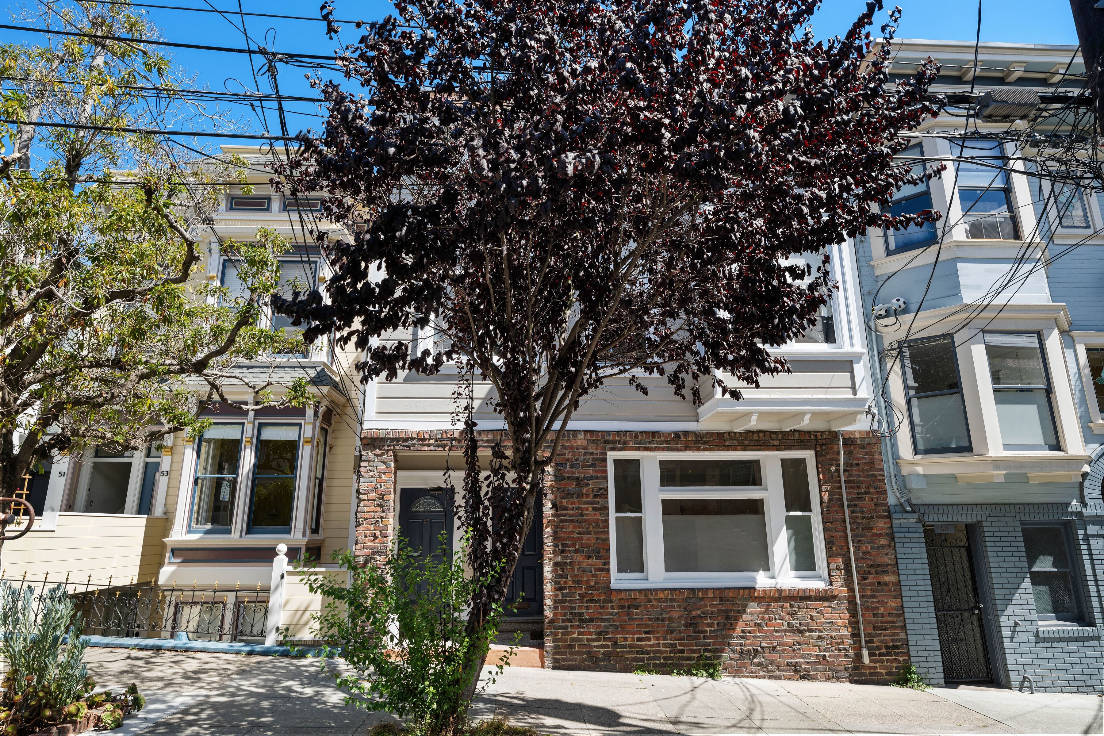 61 Douglass Street 