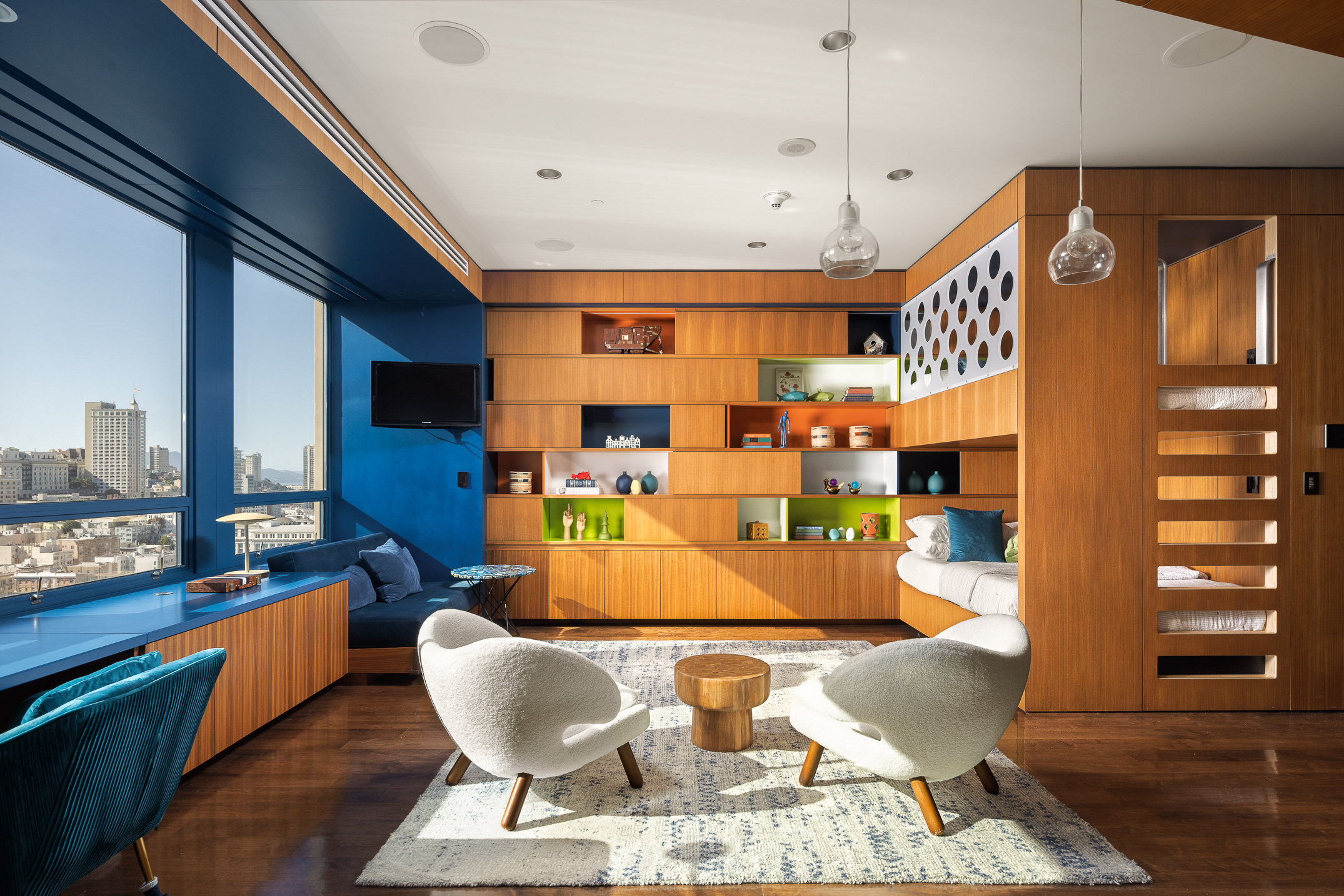 690 Market Street 2402