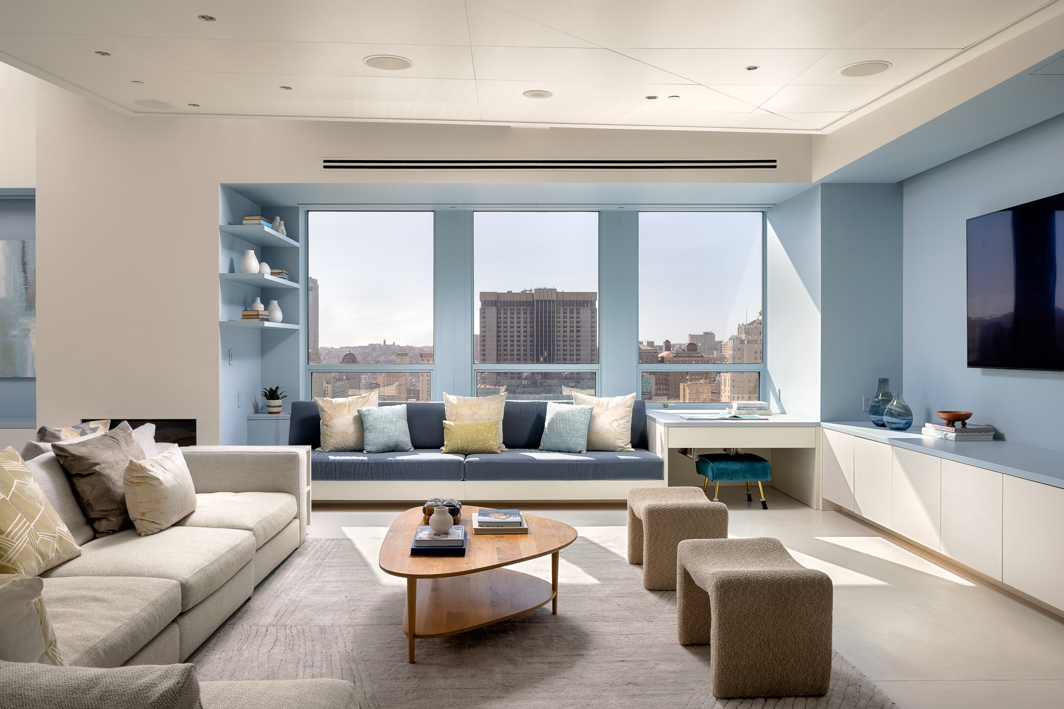 690 Market Street 2402