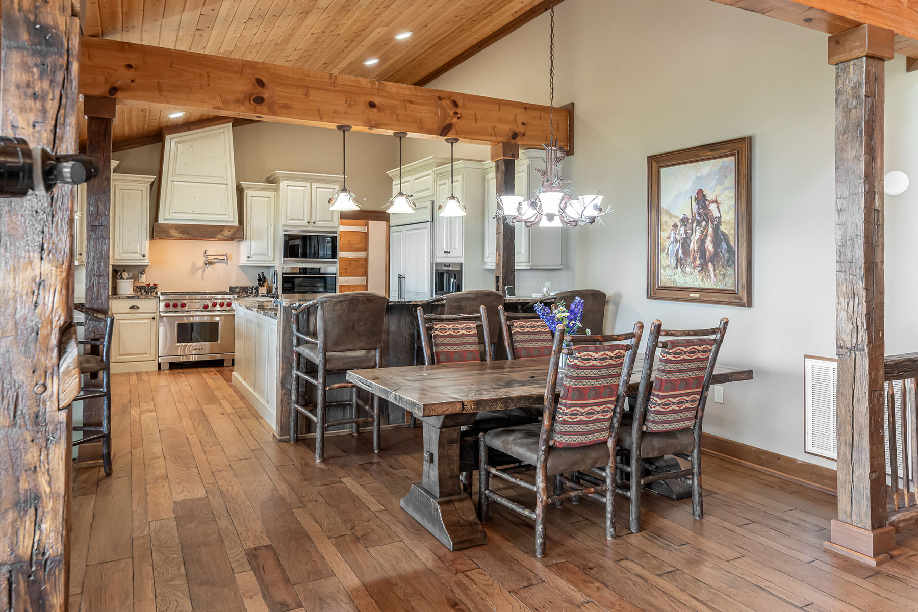 242 Anisidi Trail