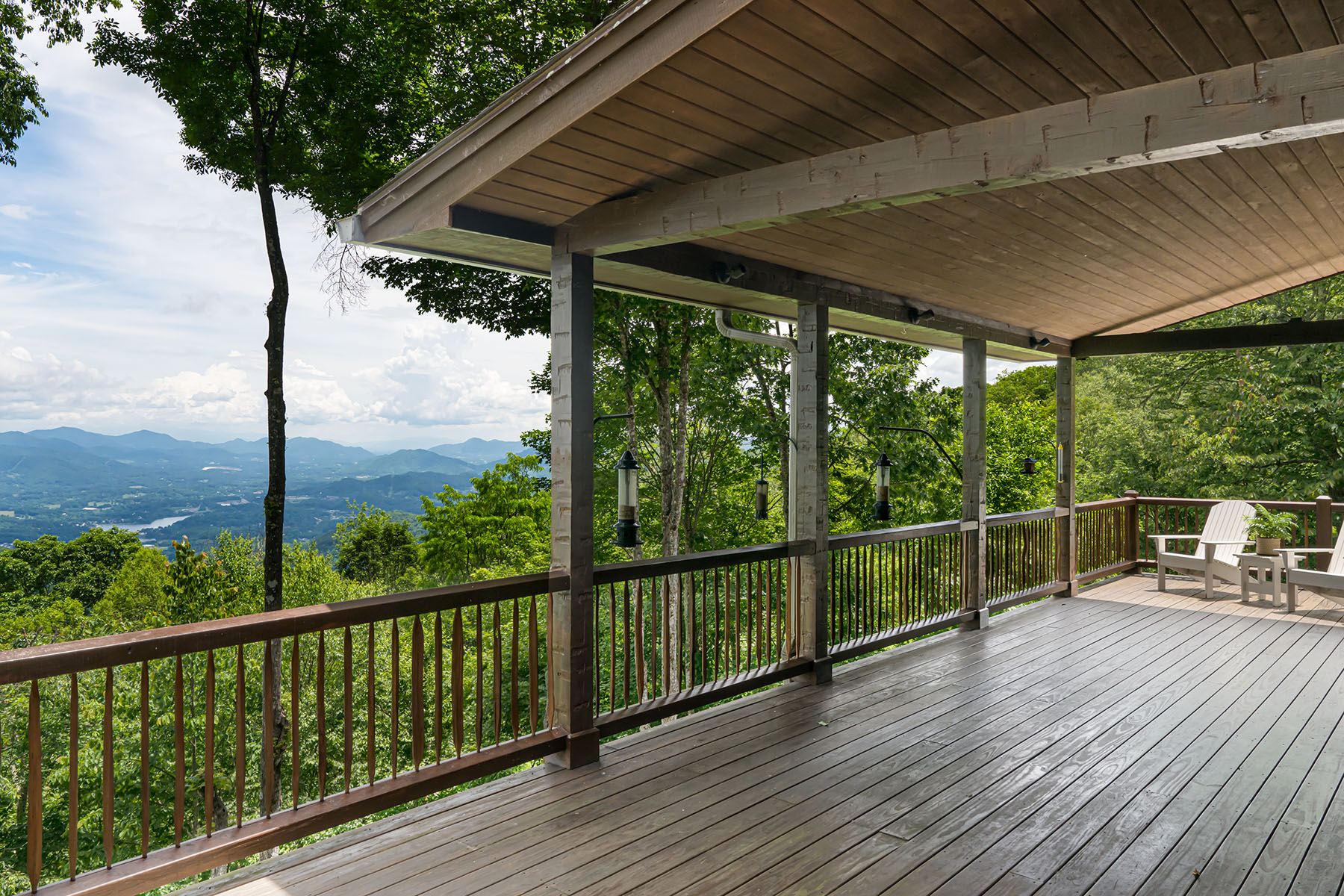 242 Anisidi Trail