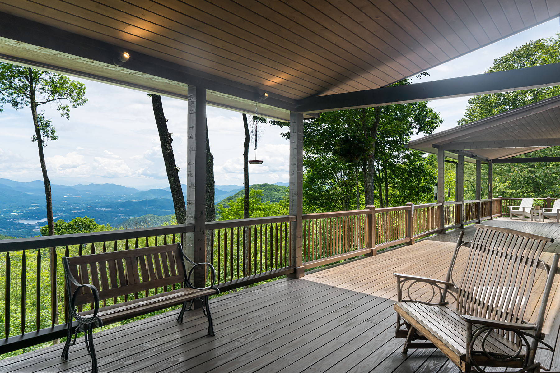 242 Anisidi Trail