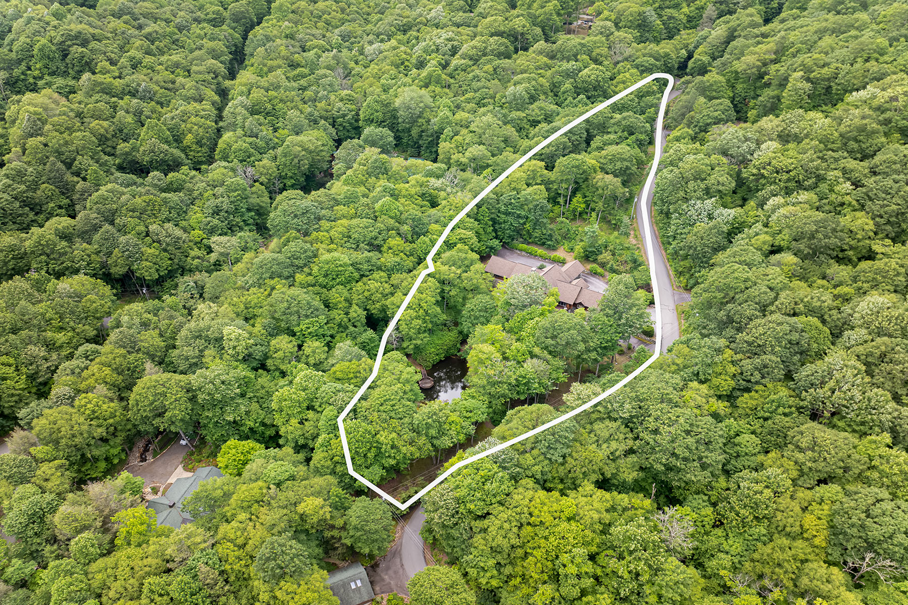 303 Flying Hawk Trail