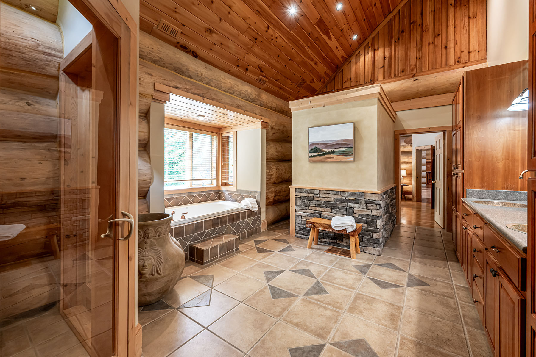 303 Flying Hawk Trail