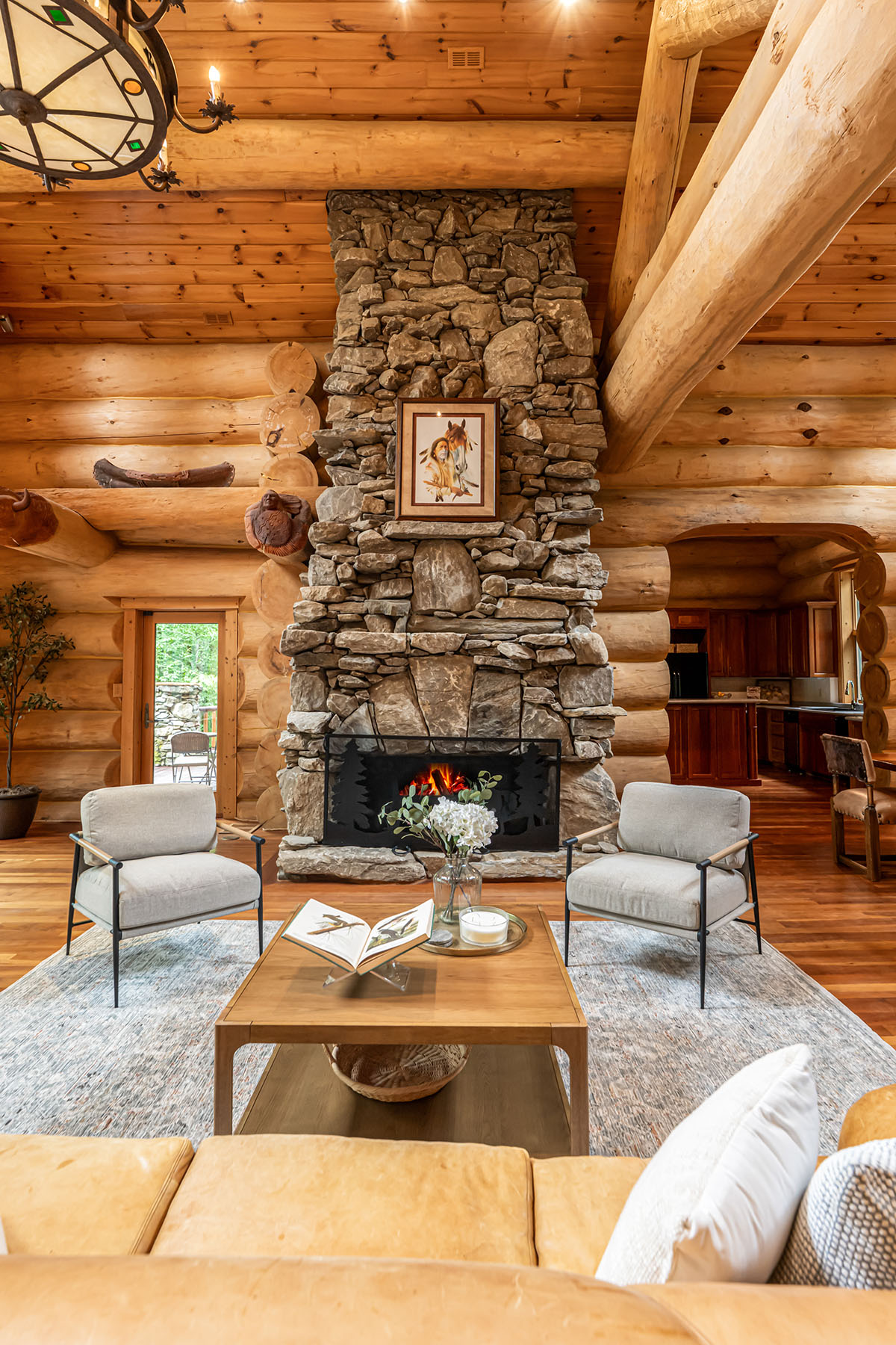 303 Flying Hawk Trail