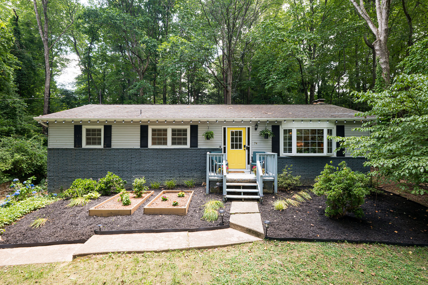 74 English Drive