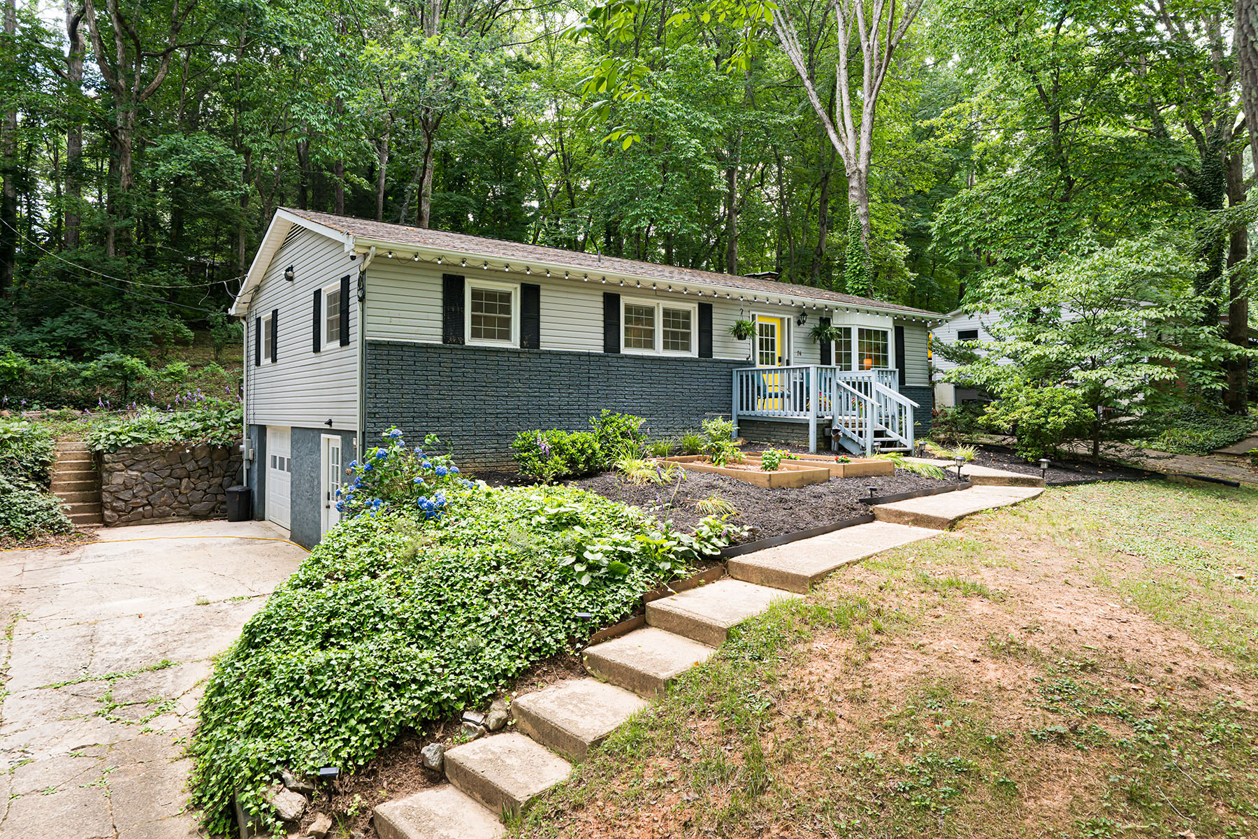 74 English Drive