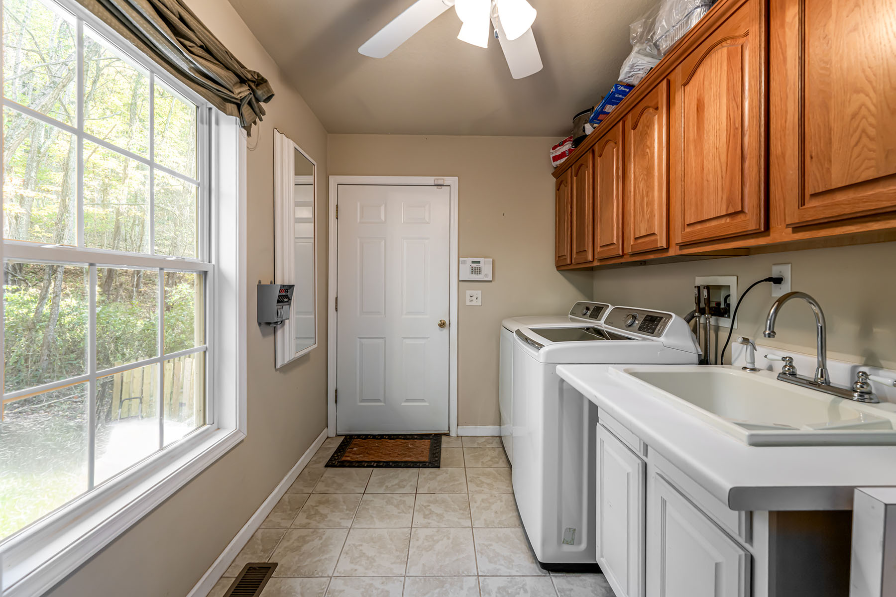 154 Presidential Drive
