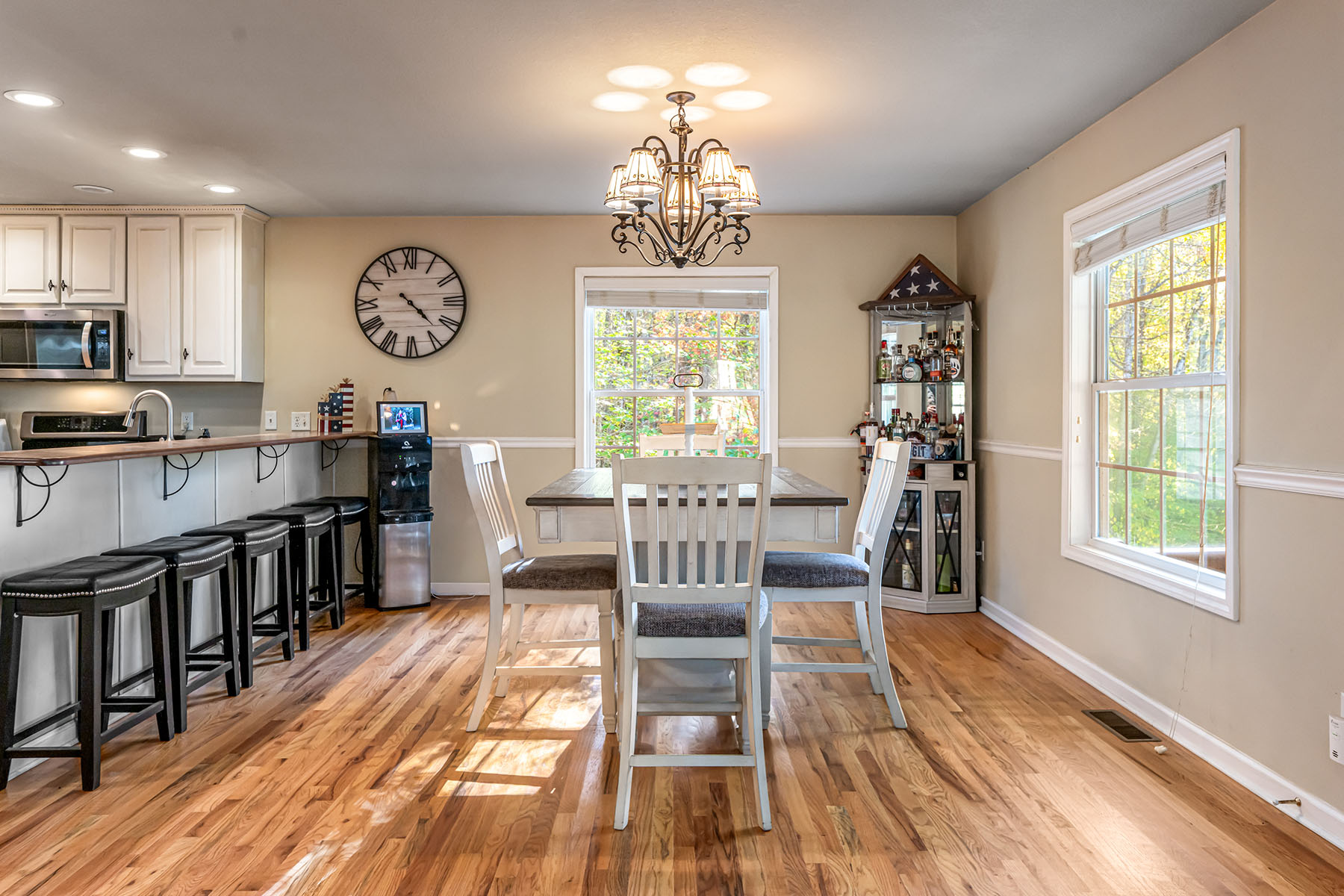 154 Presidential Drive