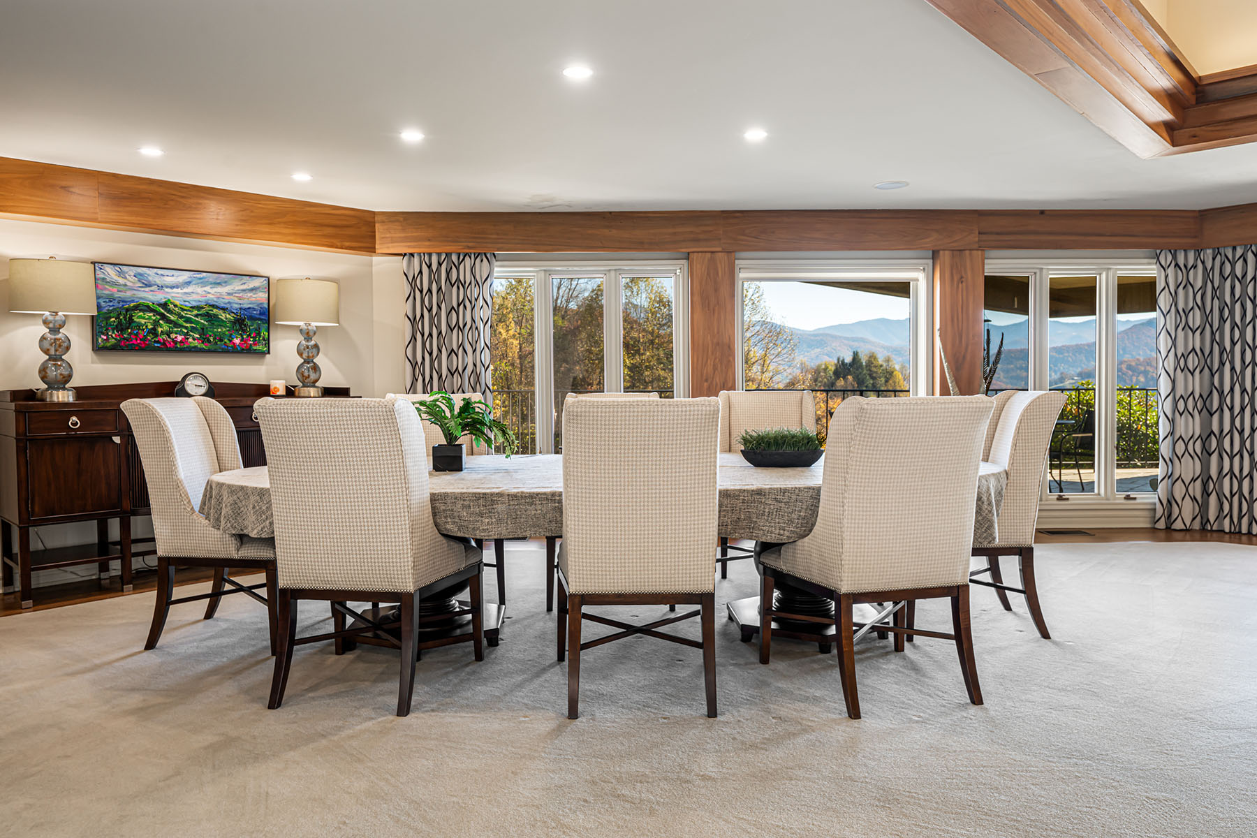 820 Laurel Ridge Drive