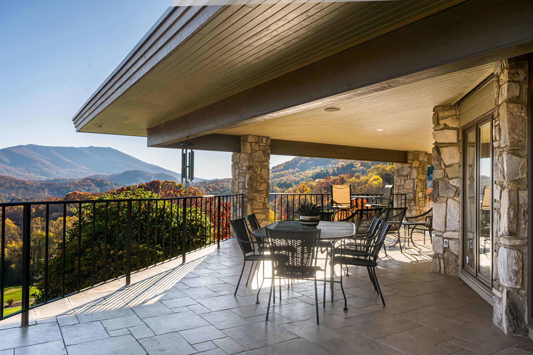 820 Laurel Ridge Drive