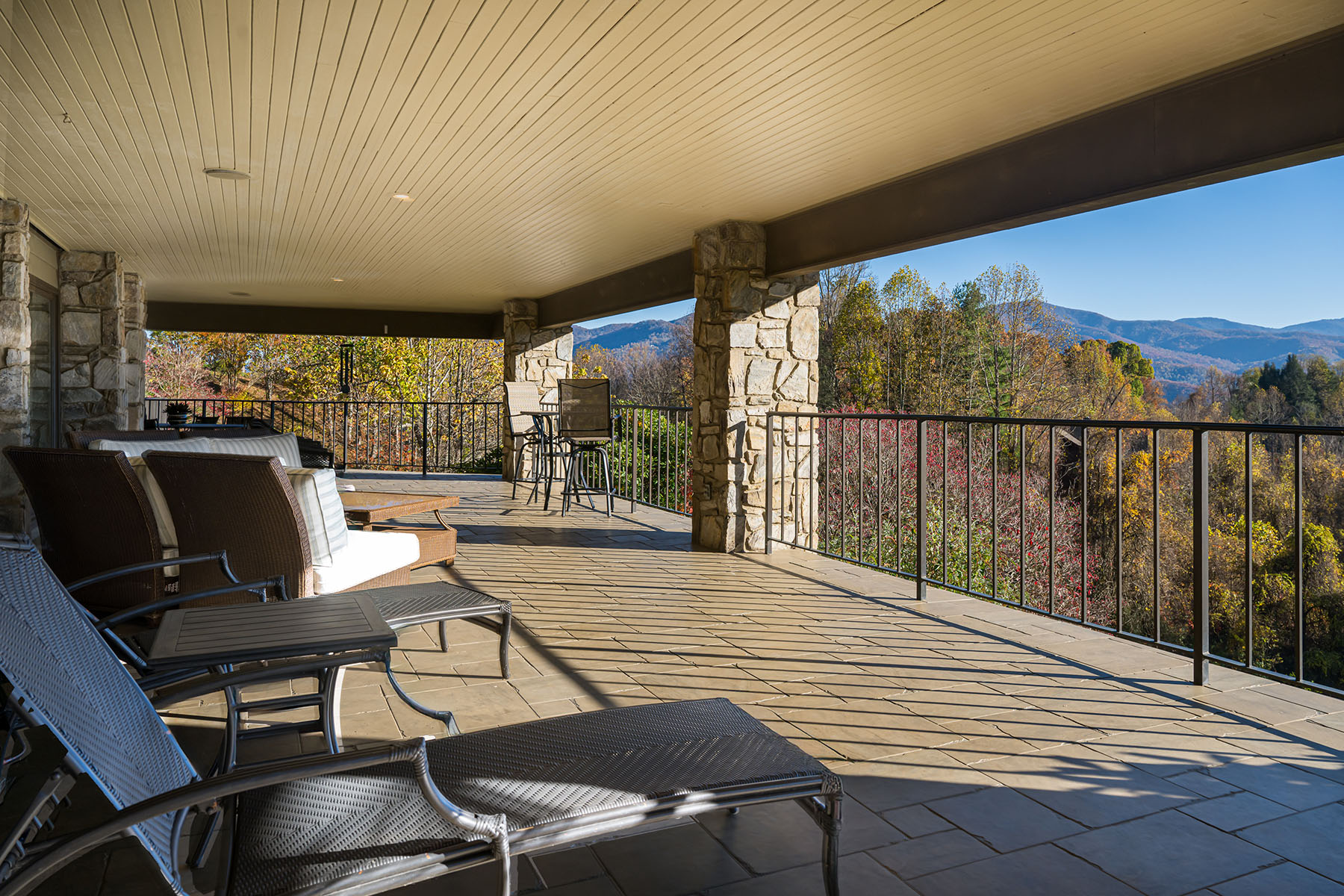 820 Laurel Ridge Drive