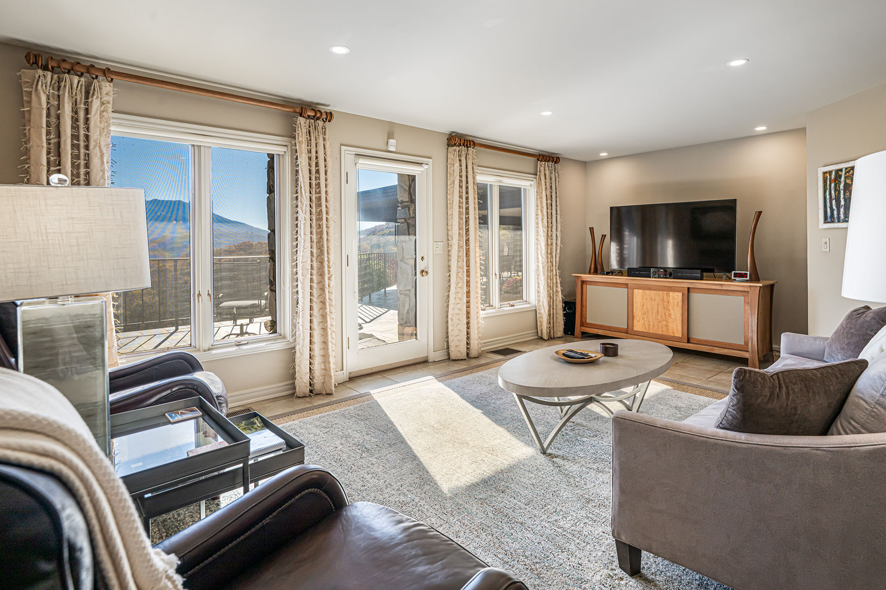 820 Laurel Ridge Drive