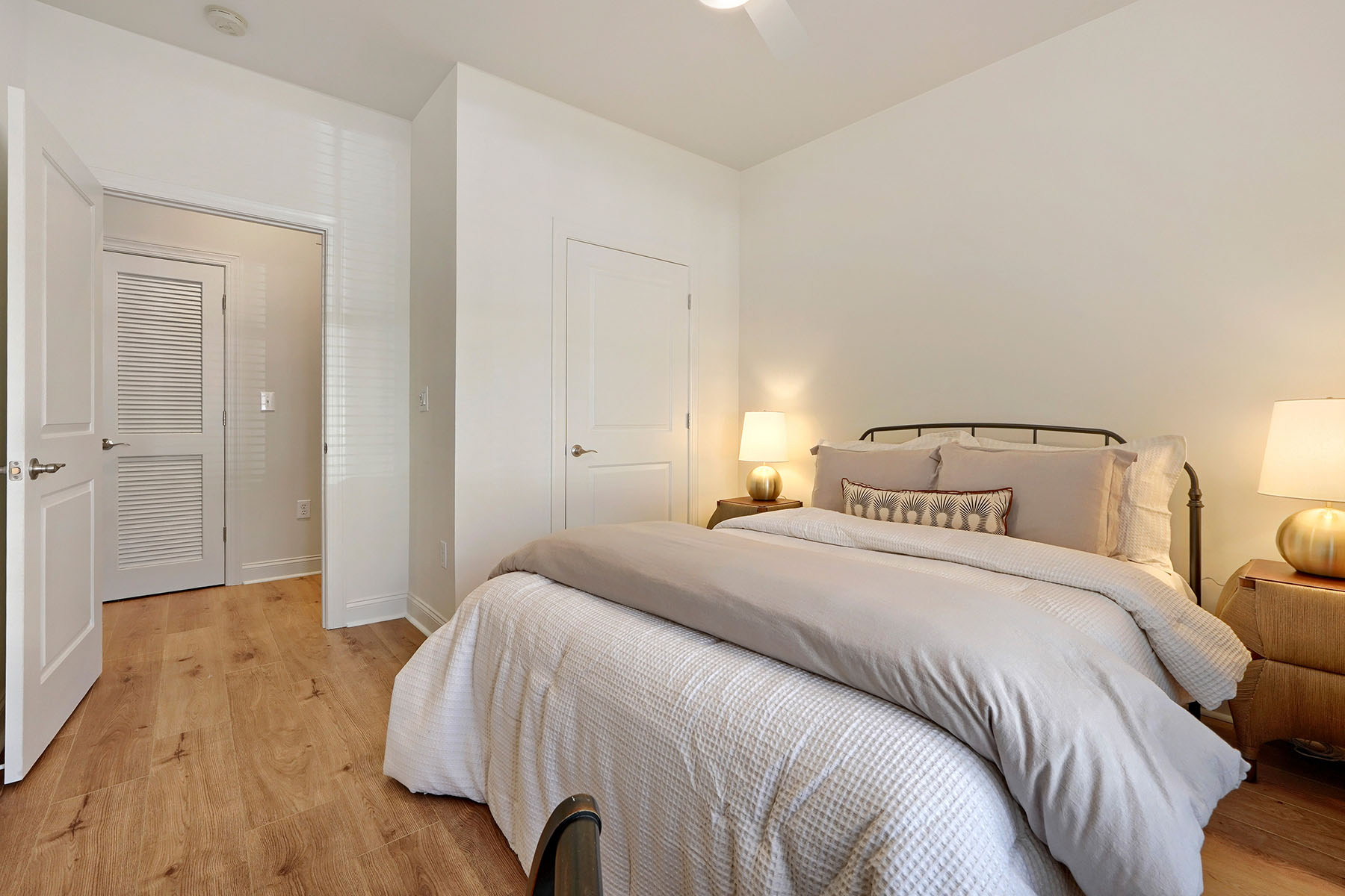 518 Clarice Avenue , 100