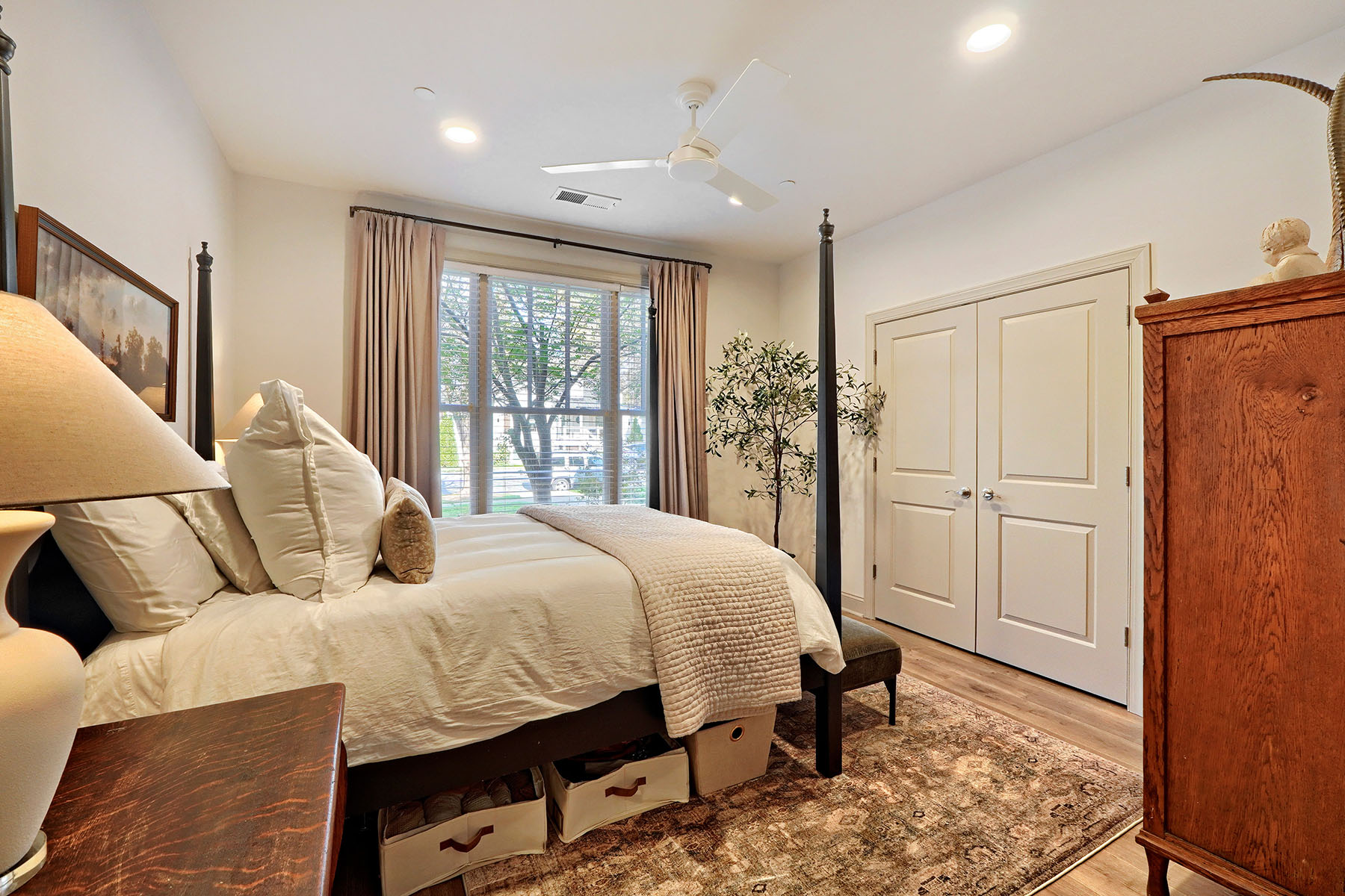 518 Clarice Avenue , 100