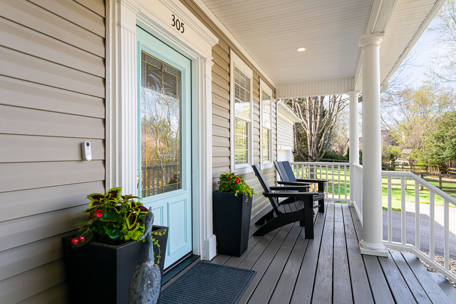 305 Woodview Court