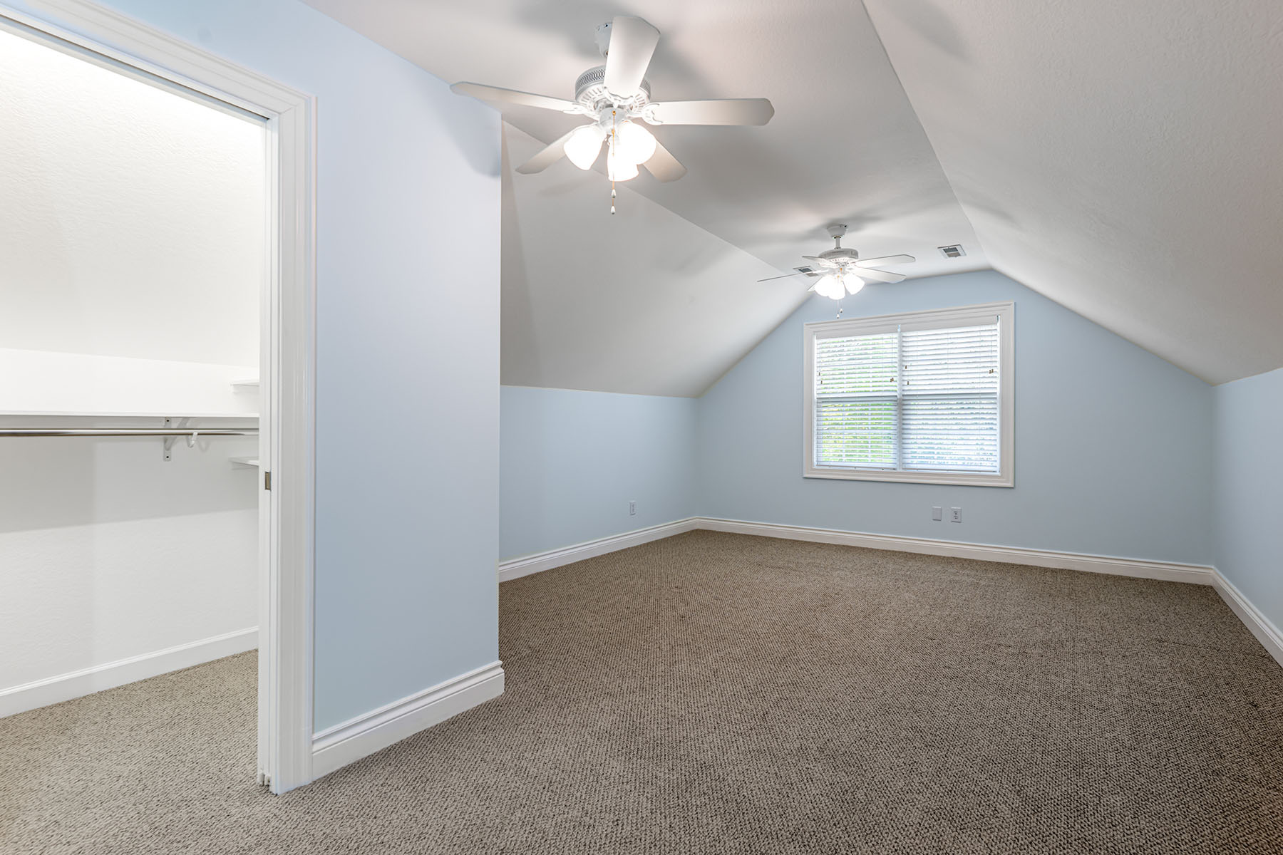 305 Woodview Court