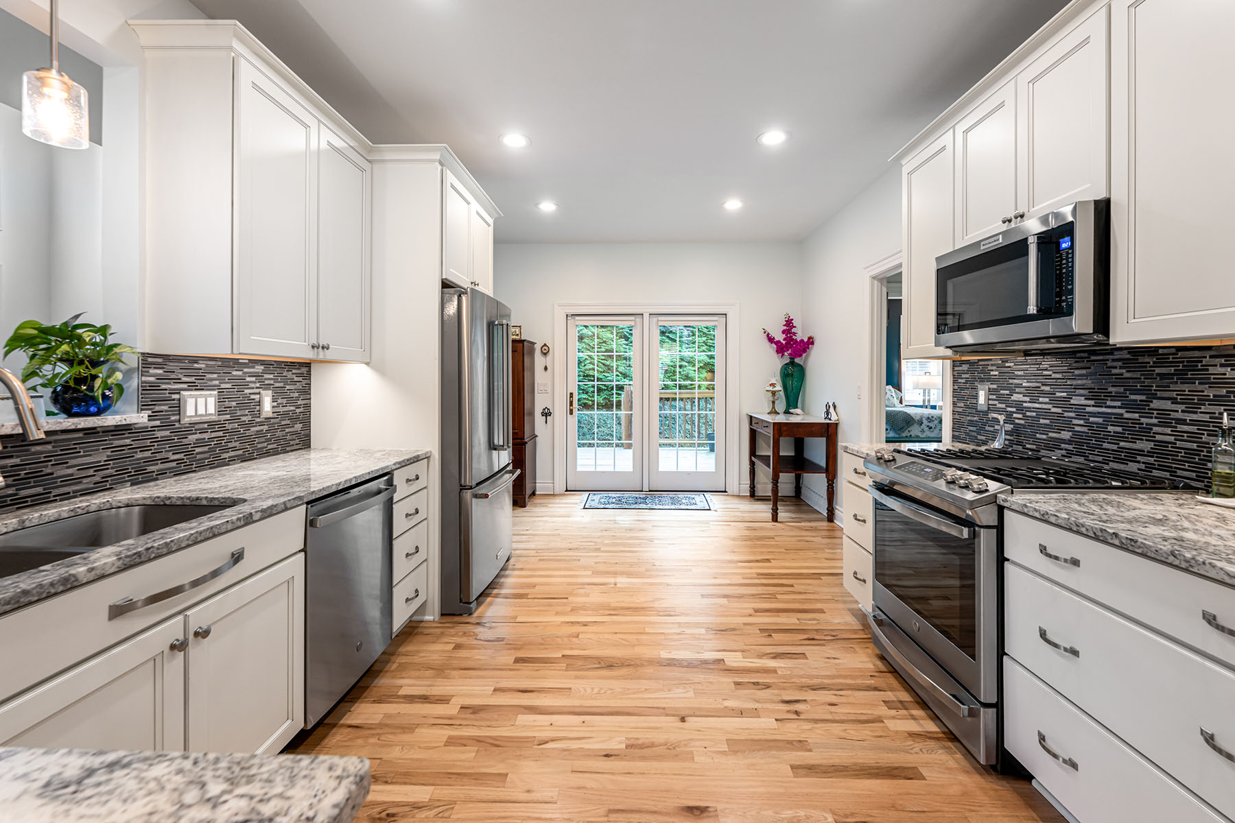 305 Woodview Court