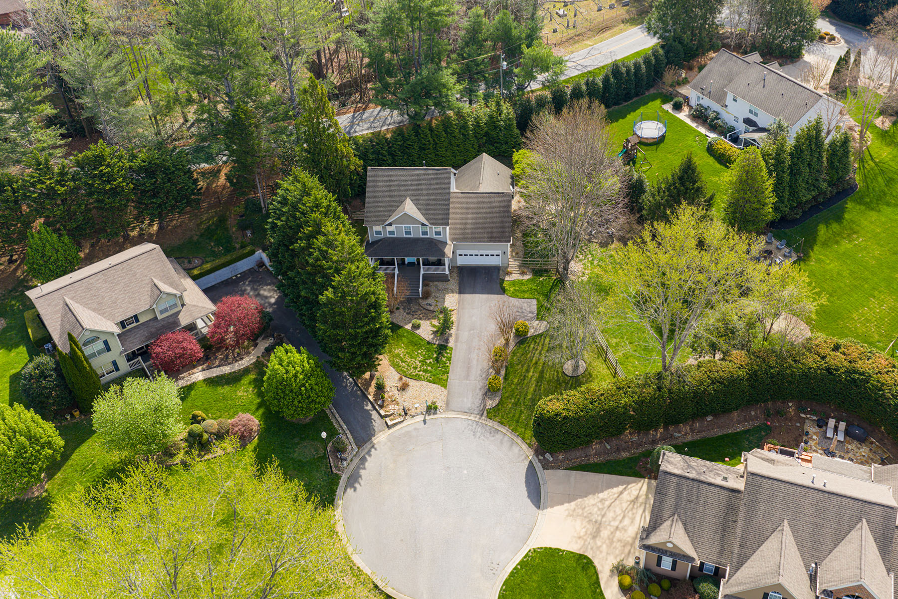 305 Woodview Court