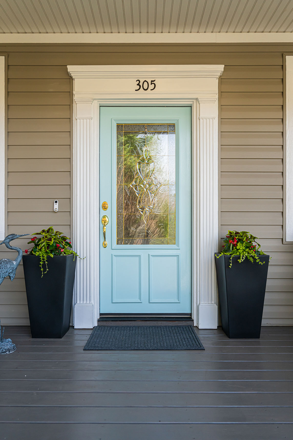 305 Woodview Court