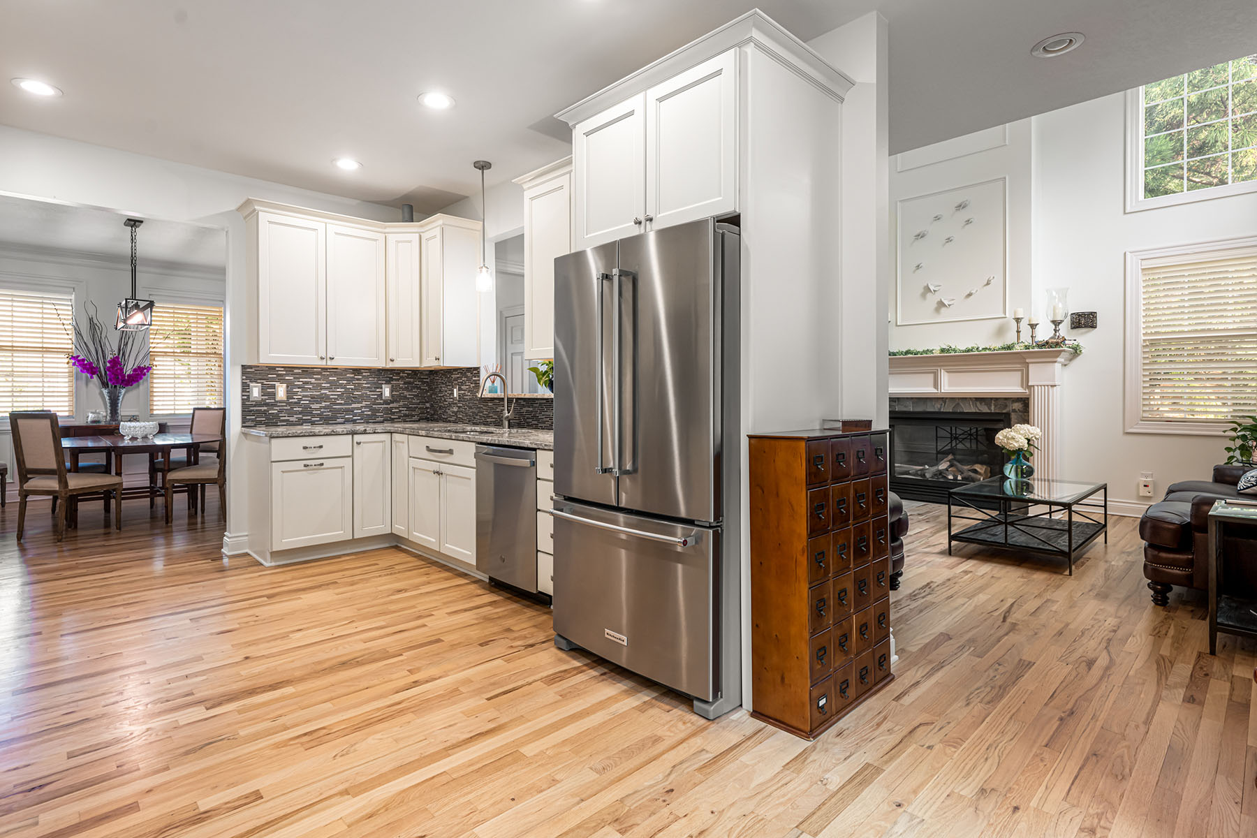 305 Woodview Court