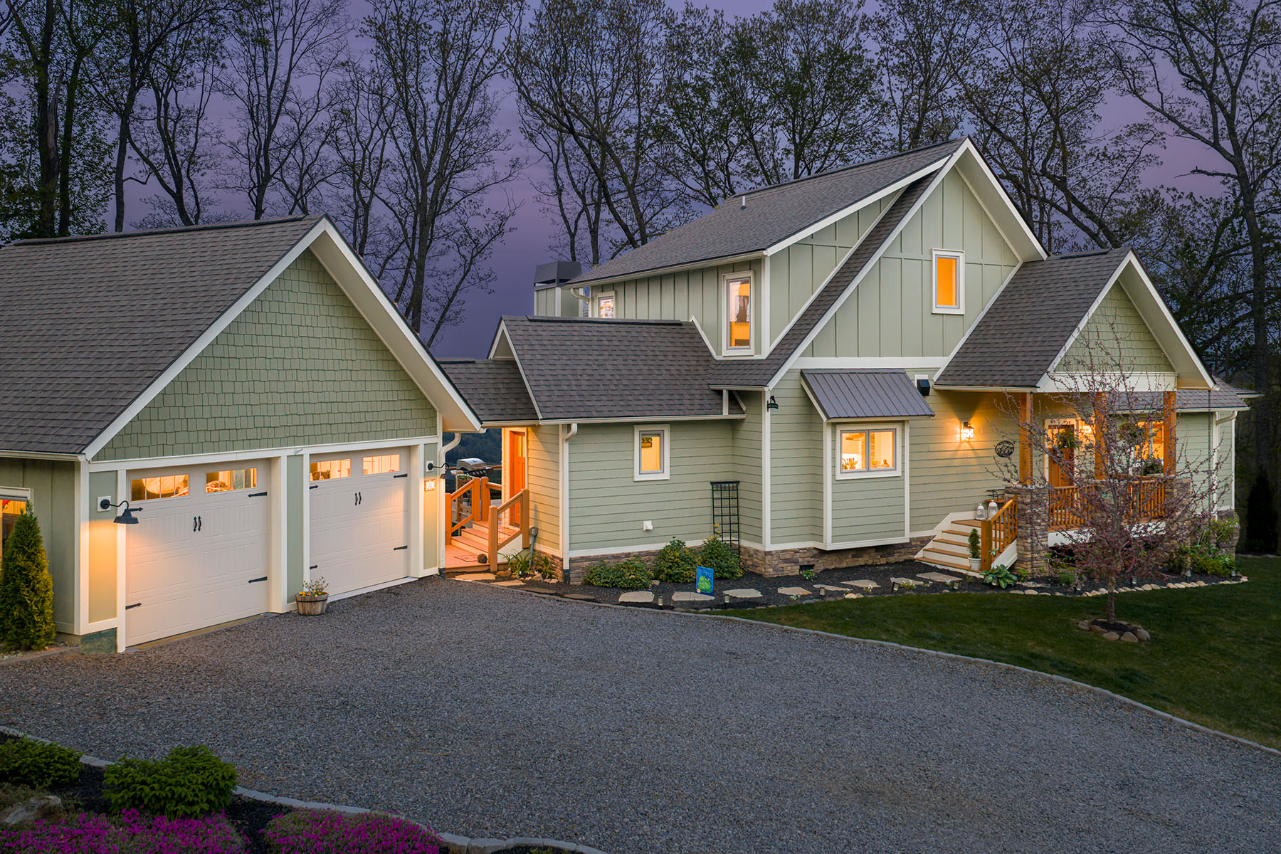366 Signature Row Boulevard