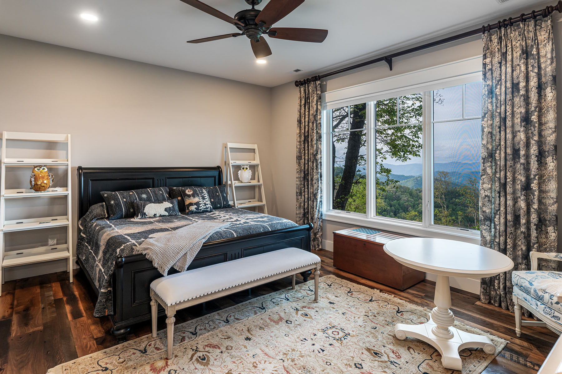 376 Wandering Trail