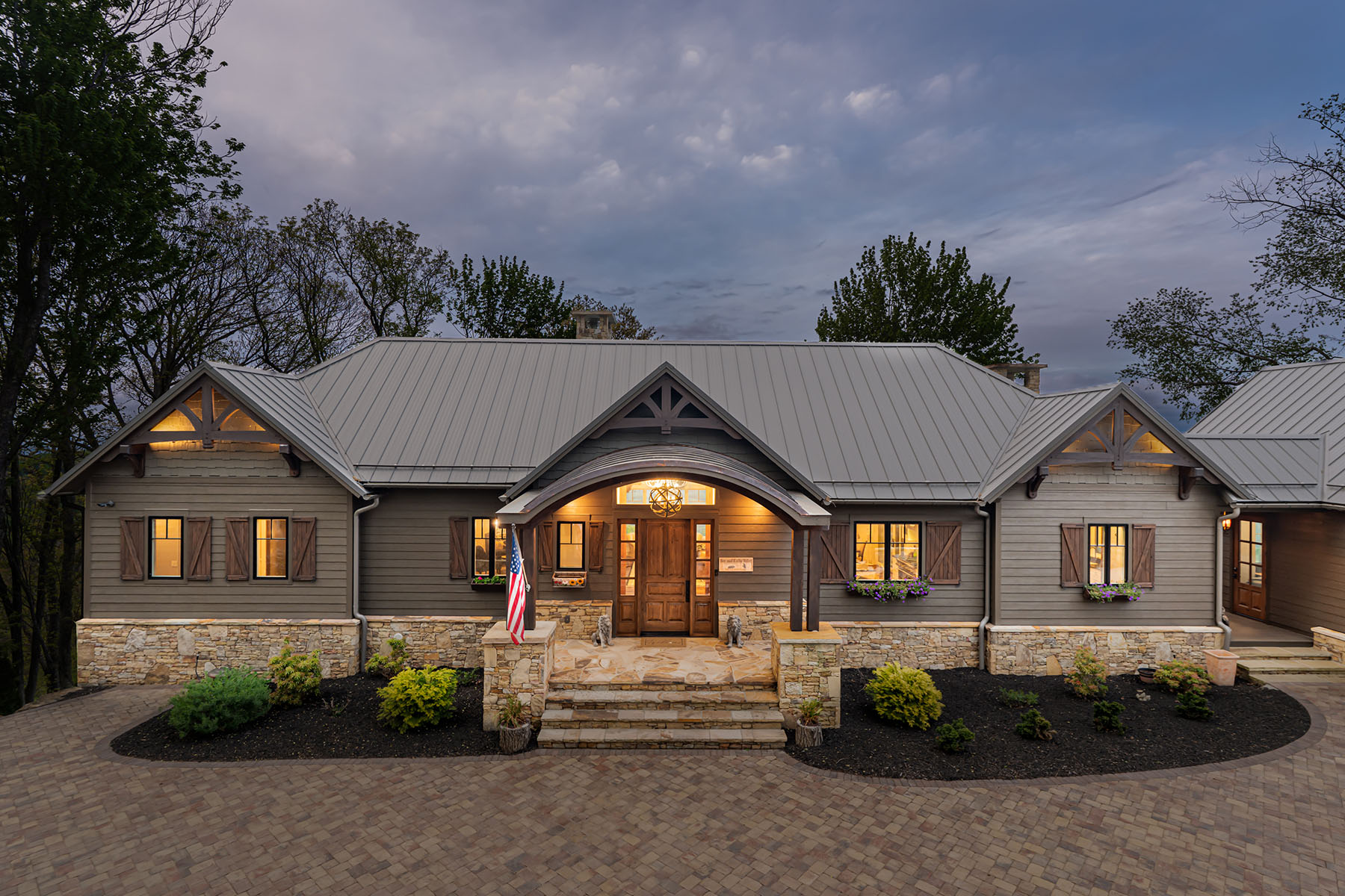 376 Wandering Trail