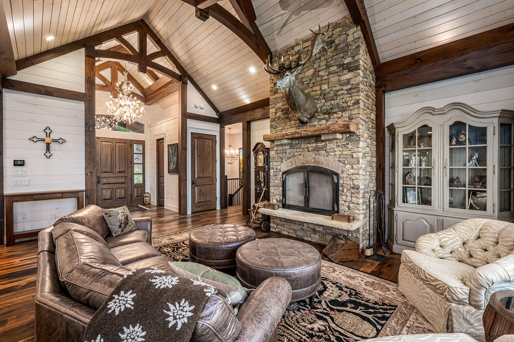 376 Wandering Trail