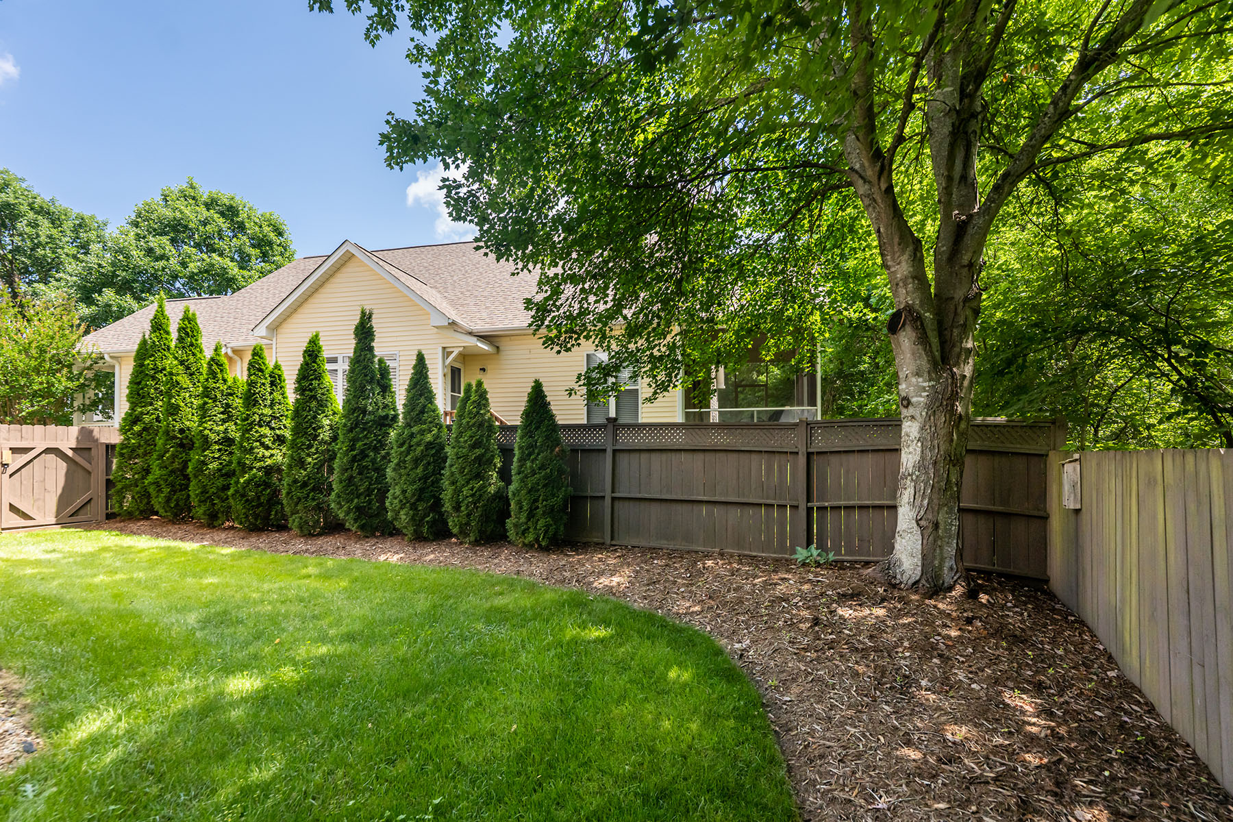 1328 Heathbrook Circle