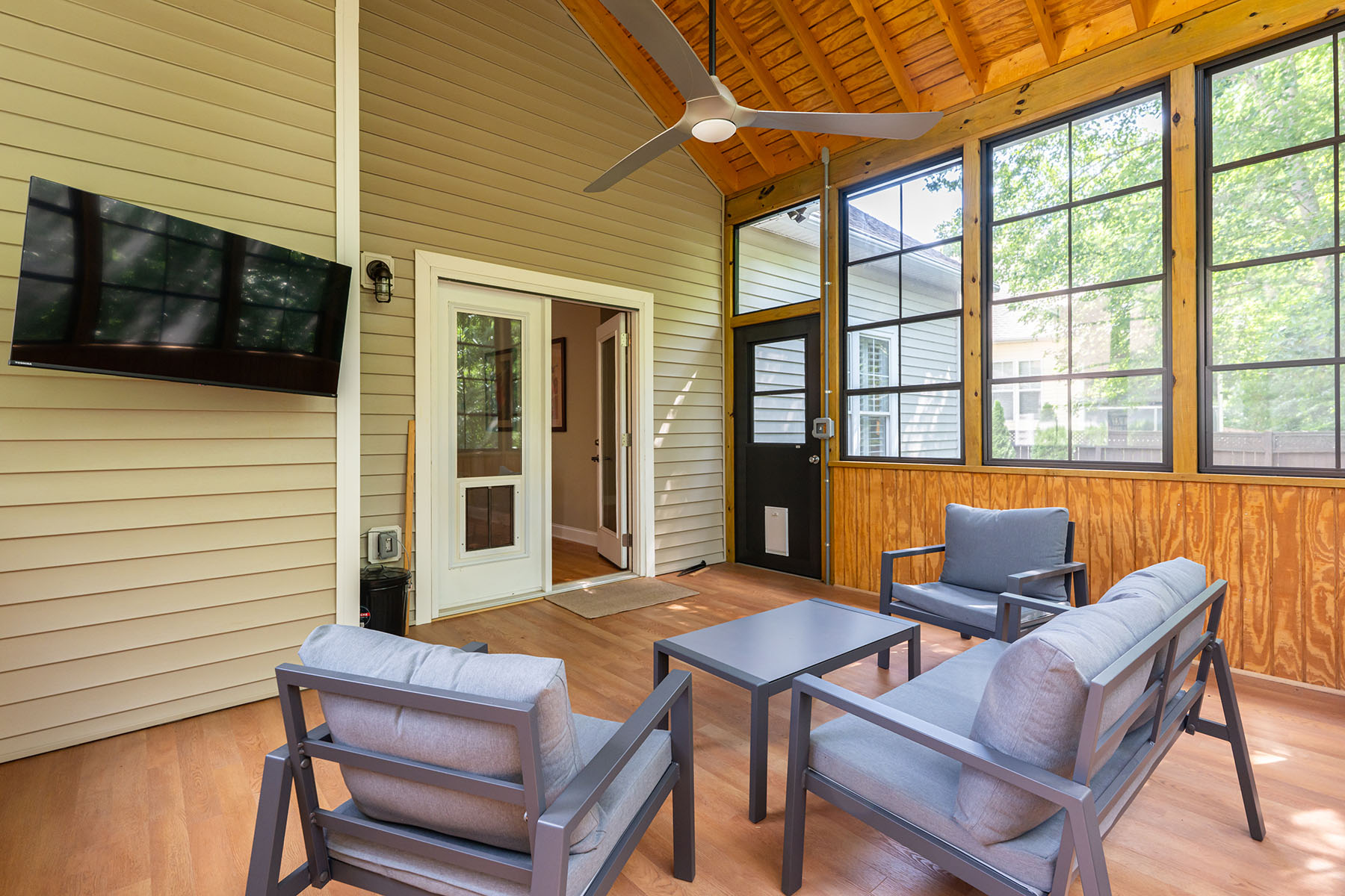 1328 Heathbrook Circle
