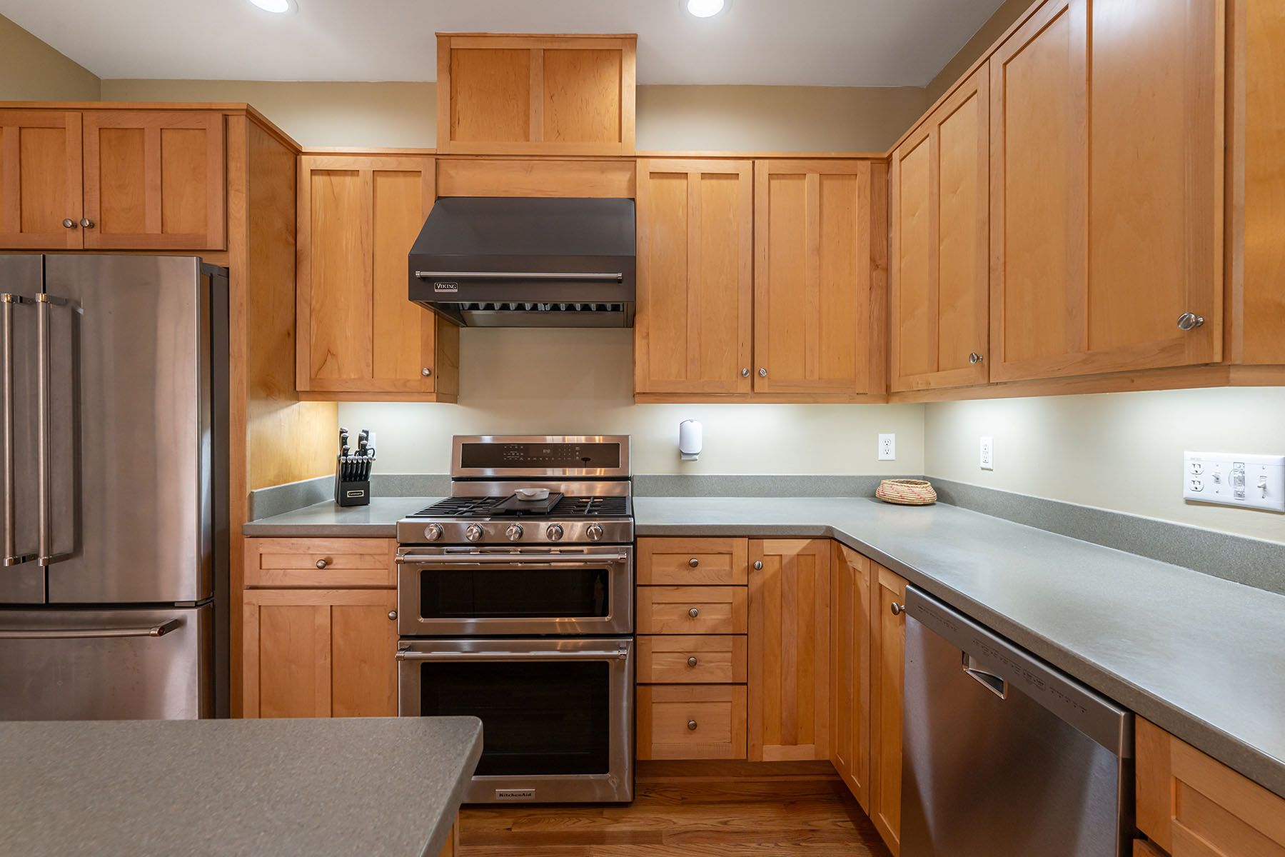 1328 Heathbrook Circle