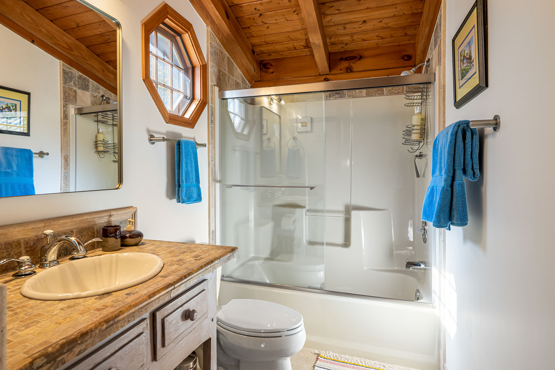 580 Flying Hawk Trail
