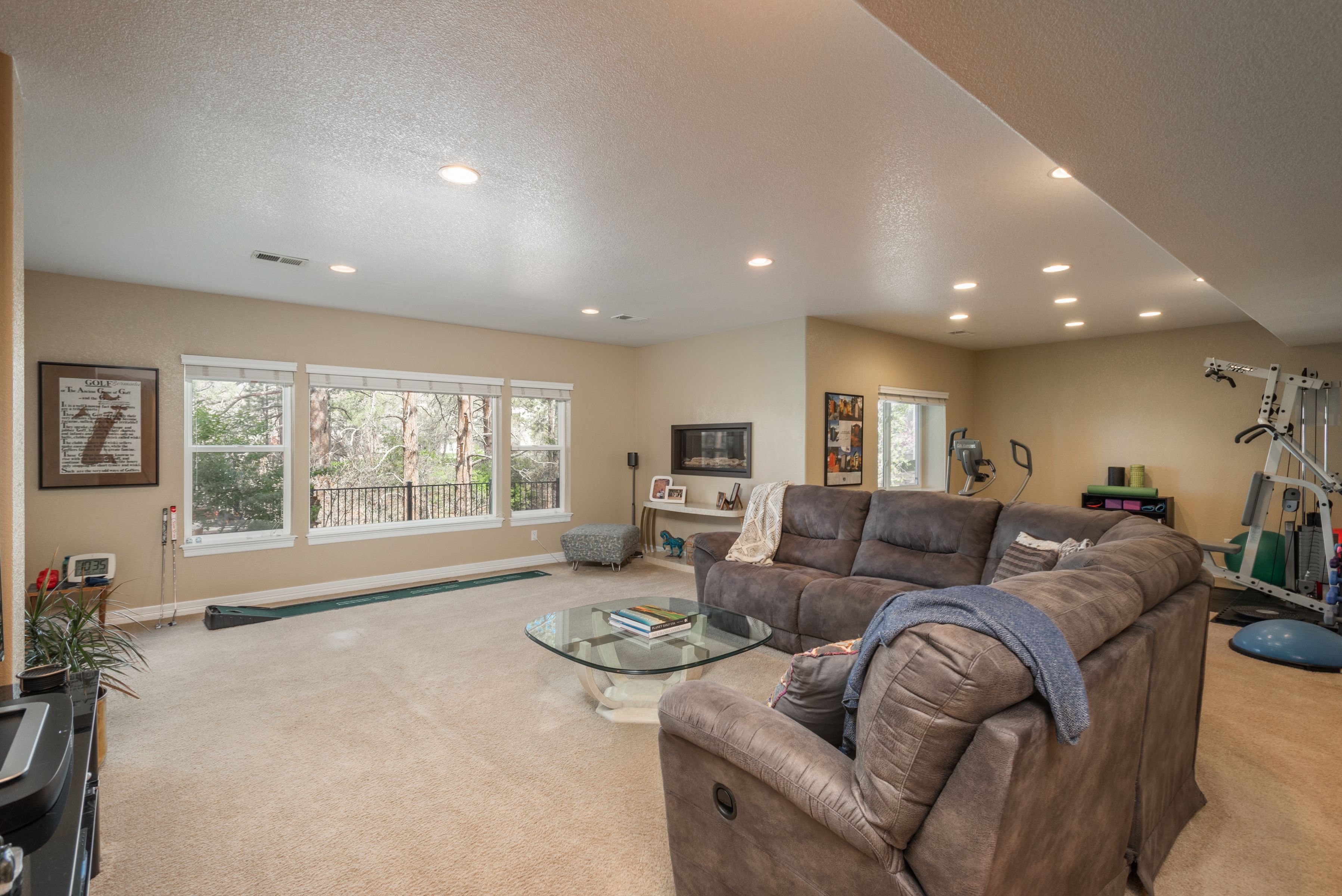 6817 Castlepoint Lane 