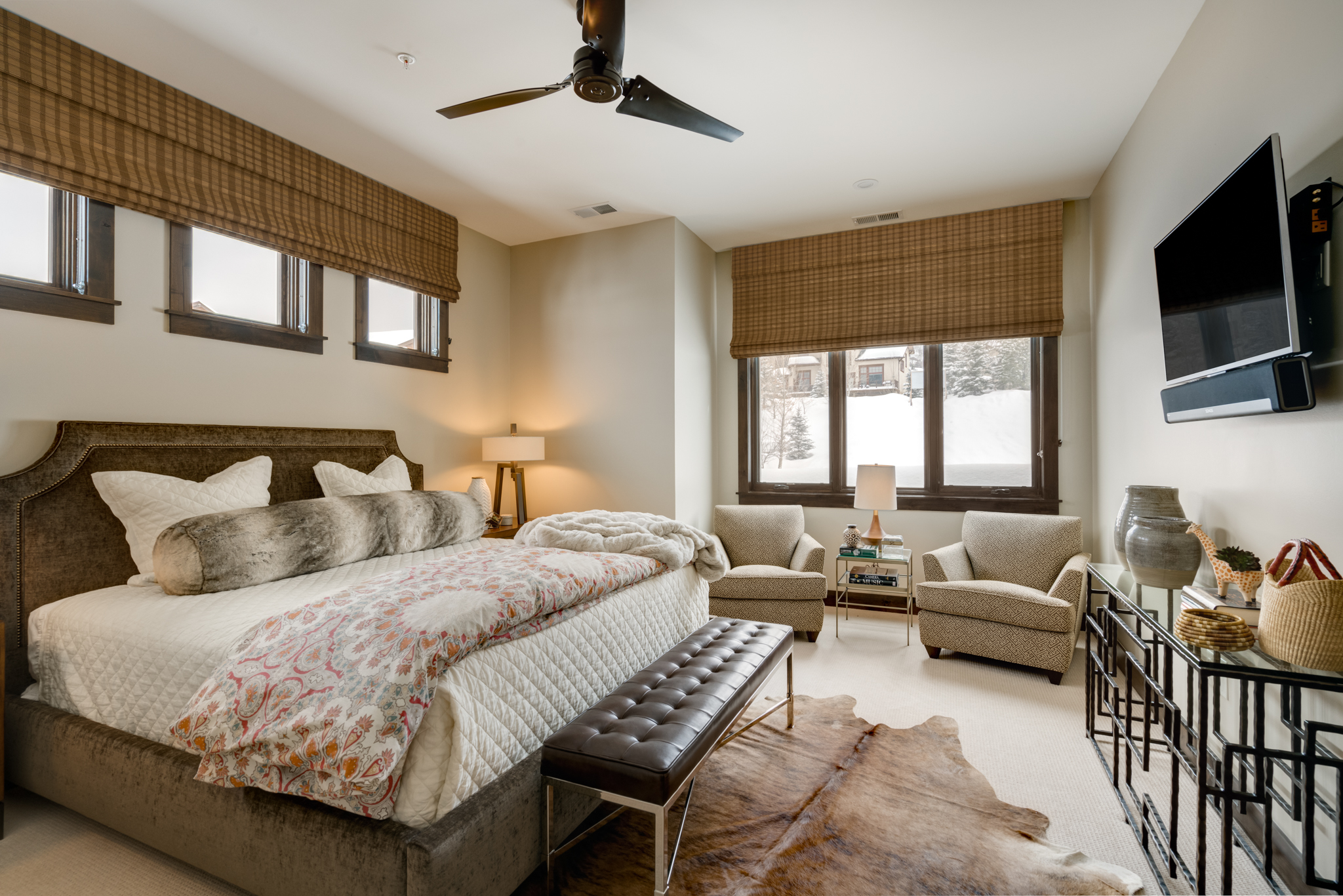 1275 Eagle Glen Drive Unit #300 