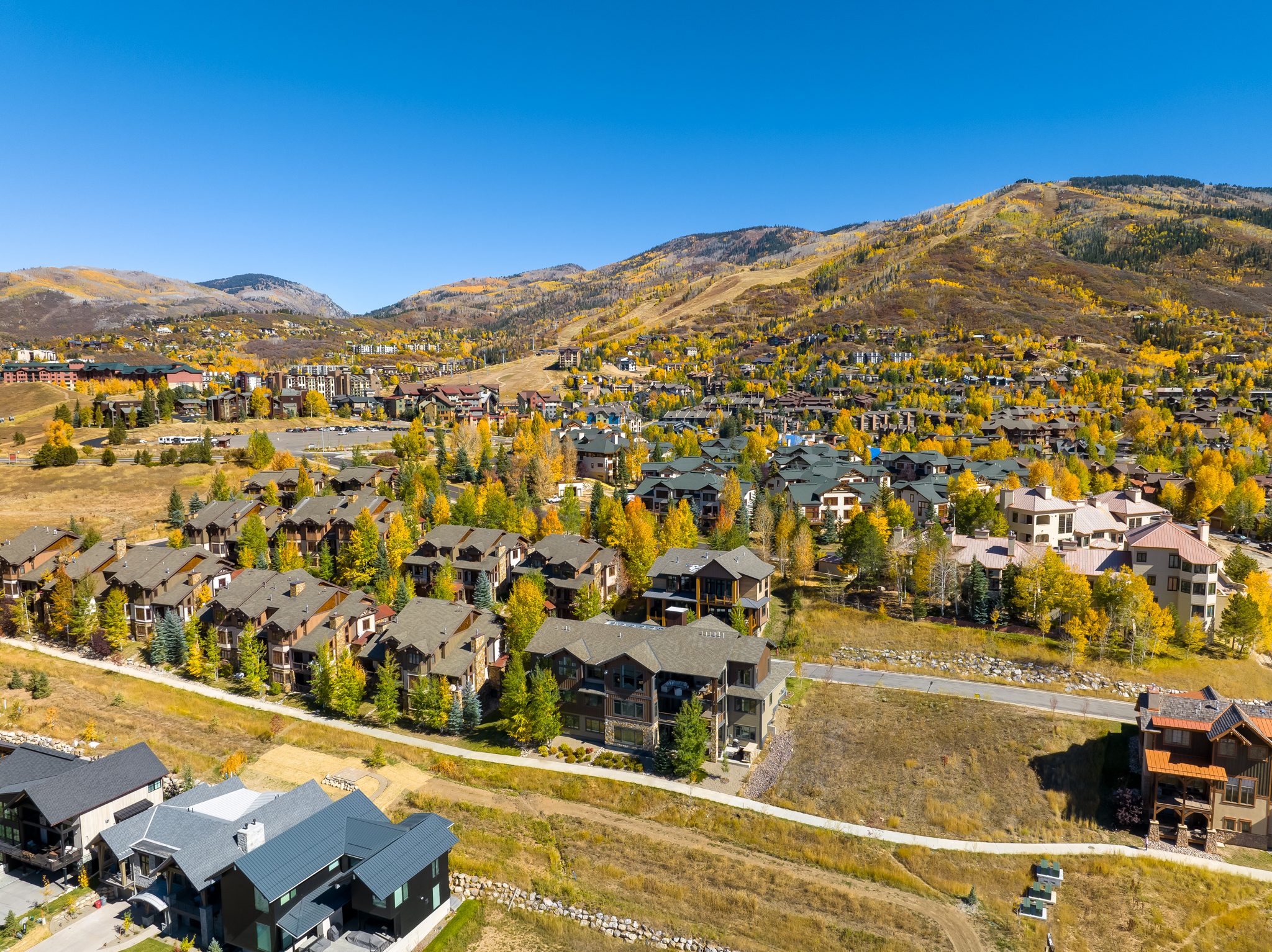 1275 Eagle Glen Drive Unit #300 