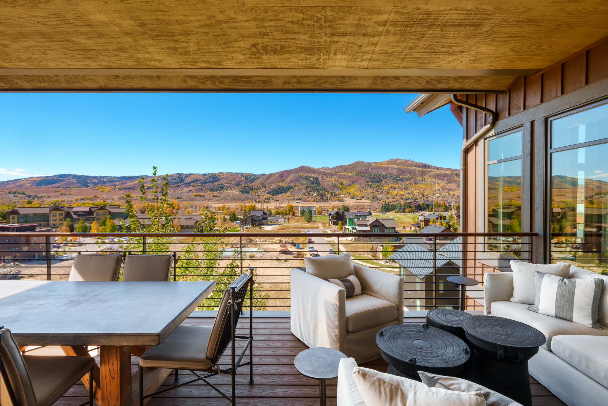 1275 Eagle Glen Drive Unit #300 