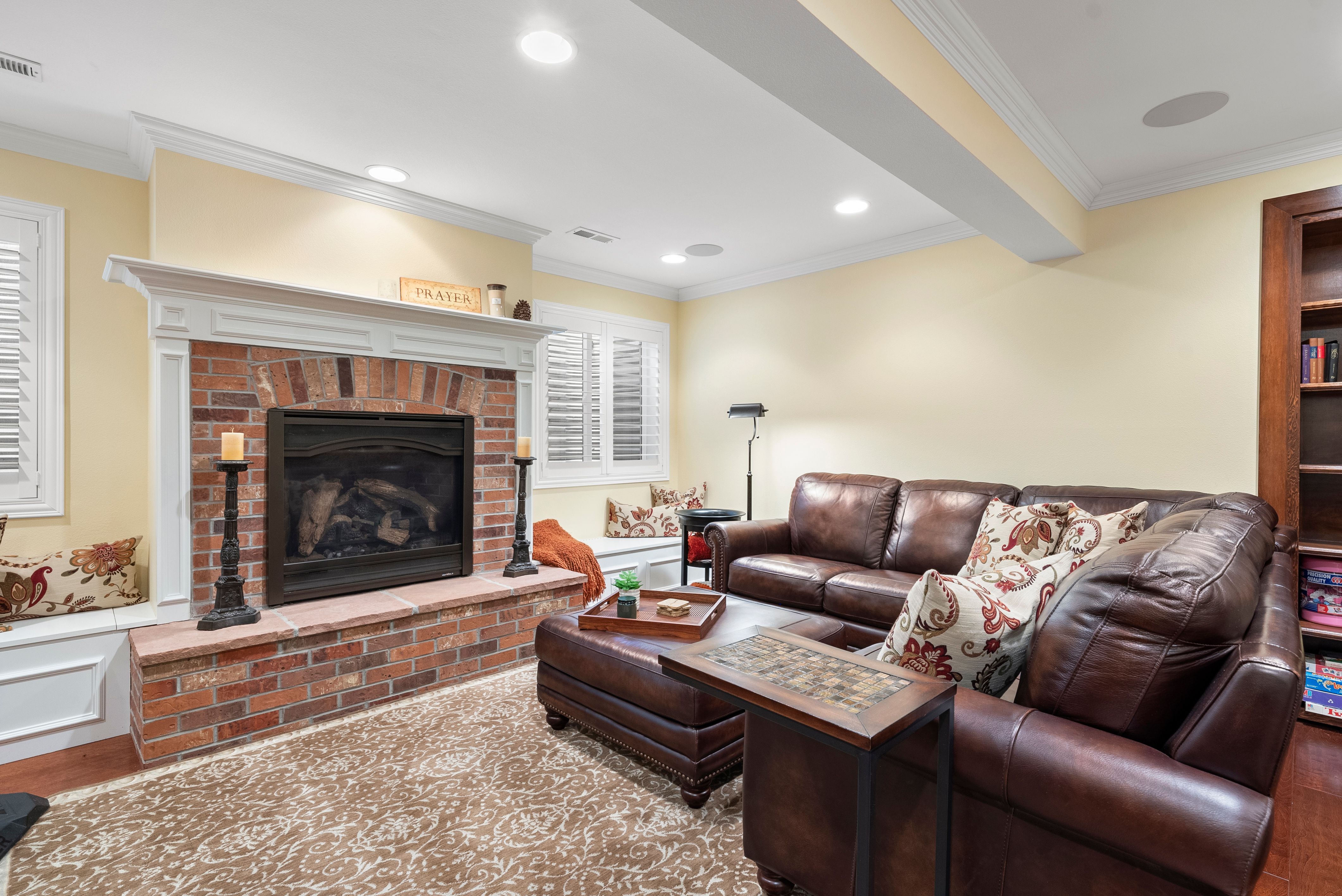 4758 Adelaide Place 