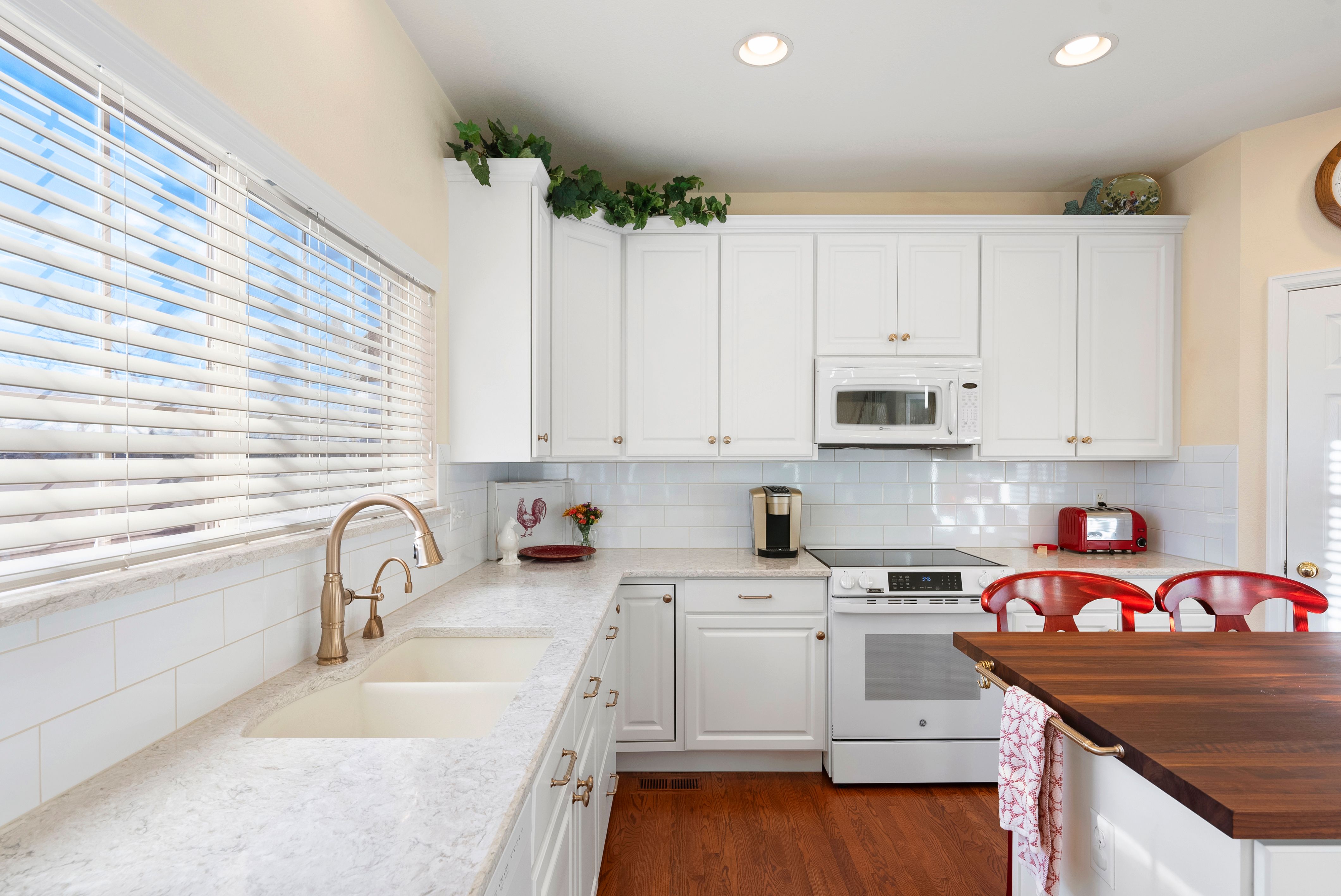 4758 Adelaide Place 