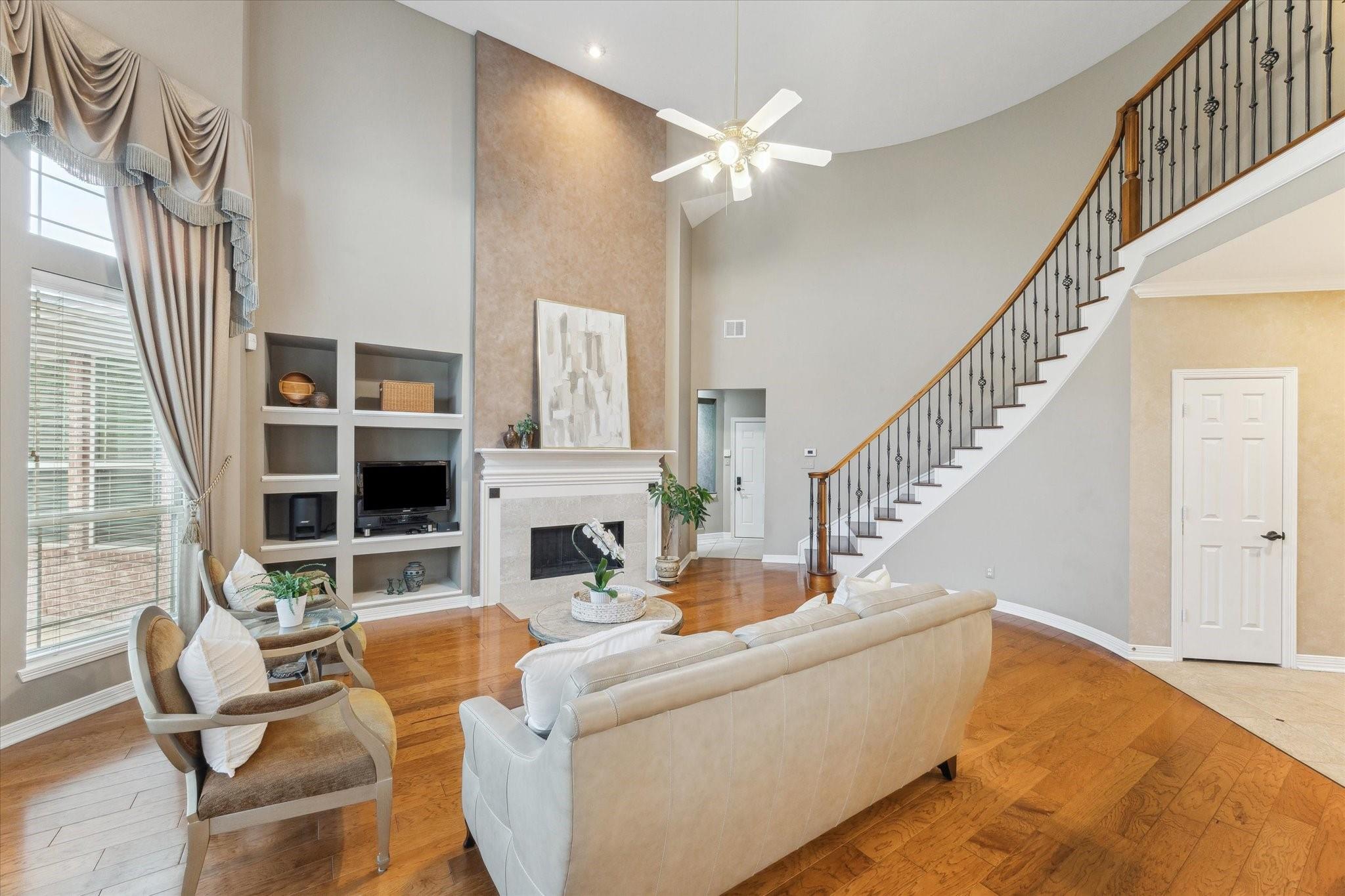 4302 Towering Oak Court