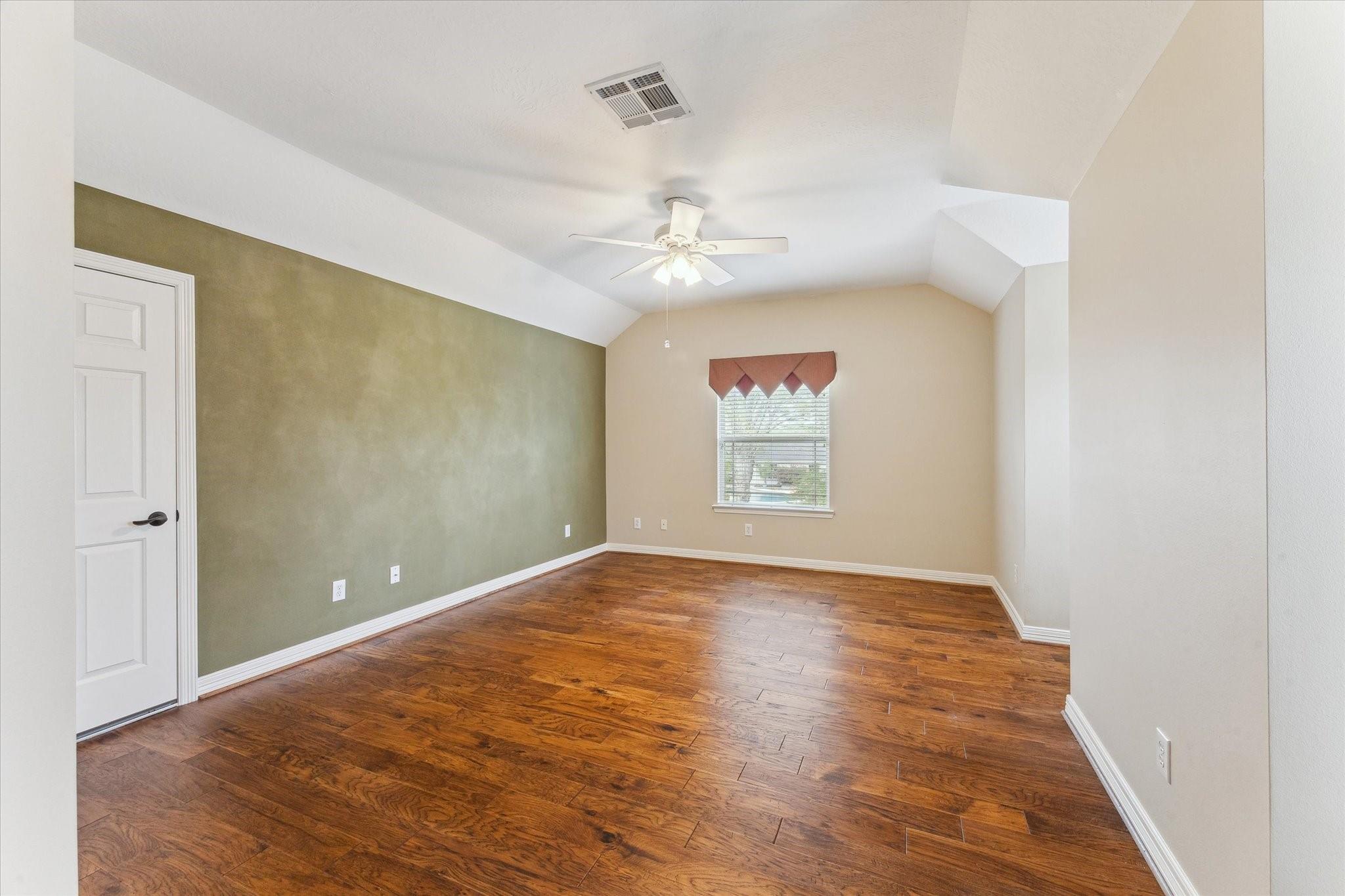 4302 Towering Oak Court
