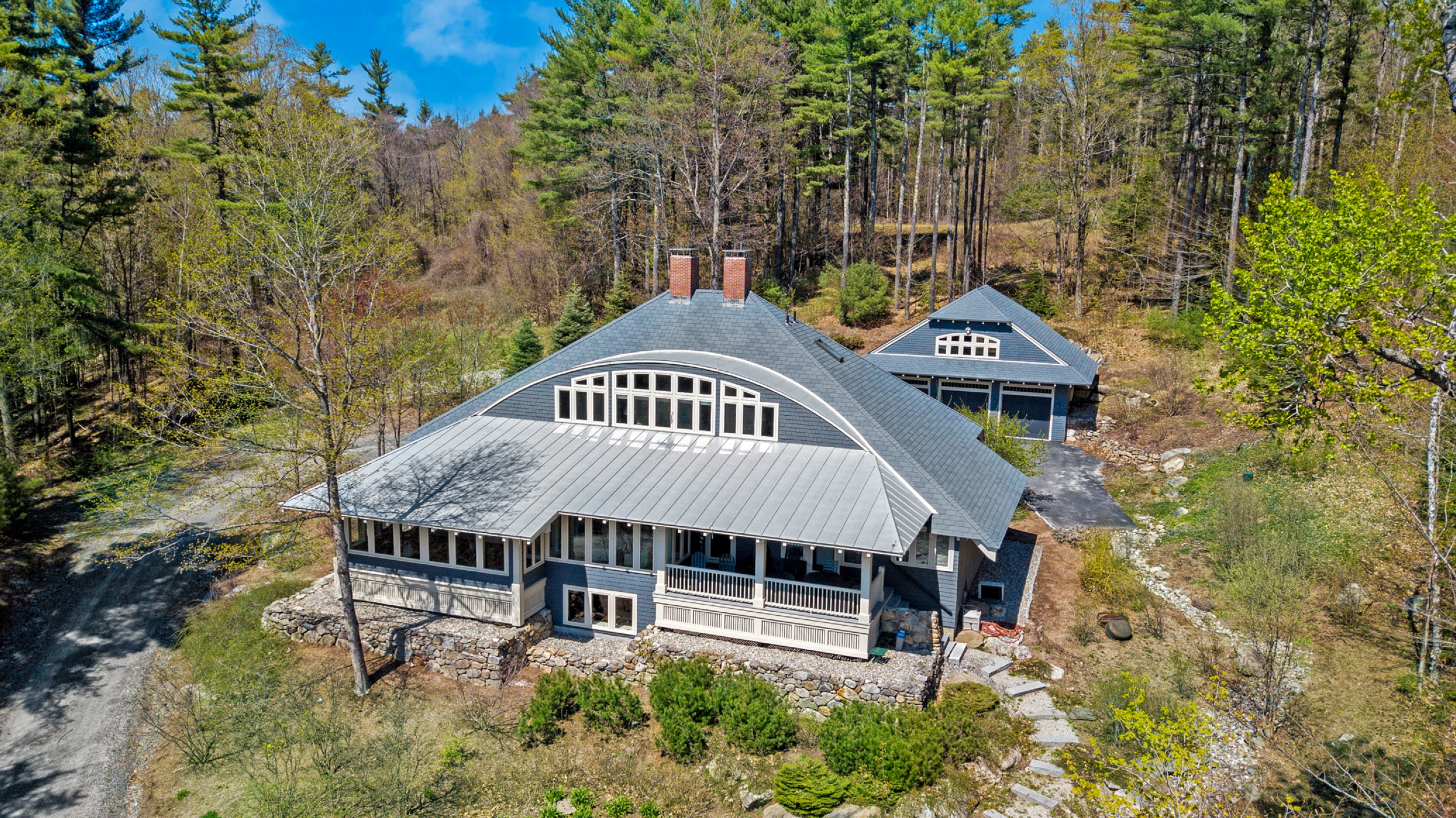 70 Lodge Lane