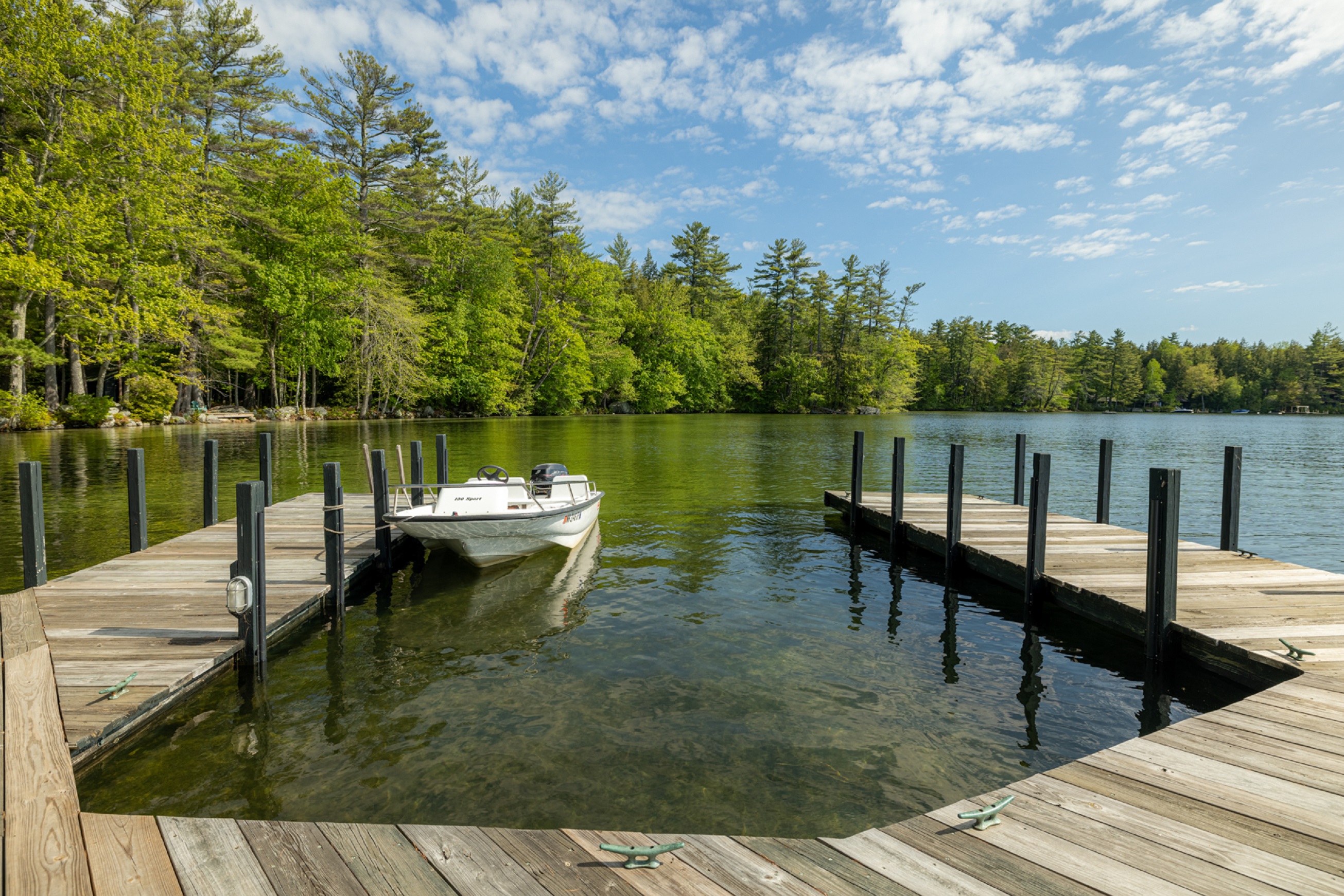 32 Gregg Point Road