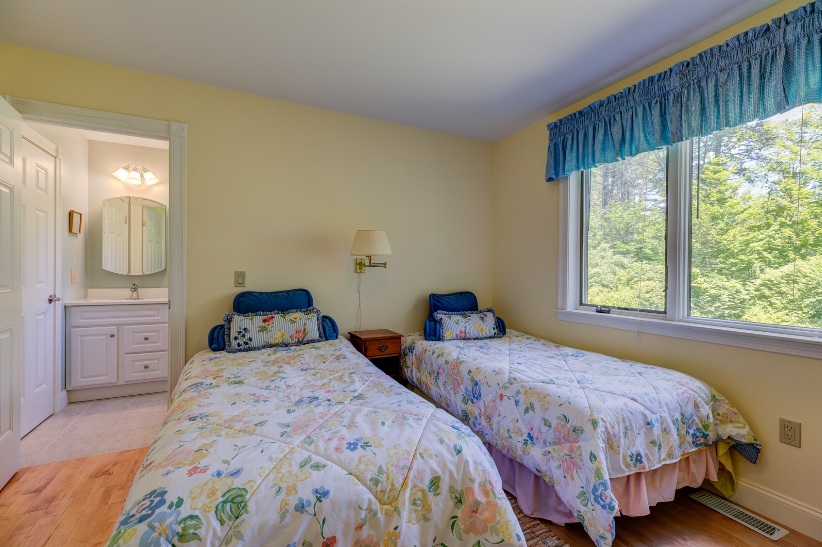 116 Knollwood Road
