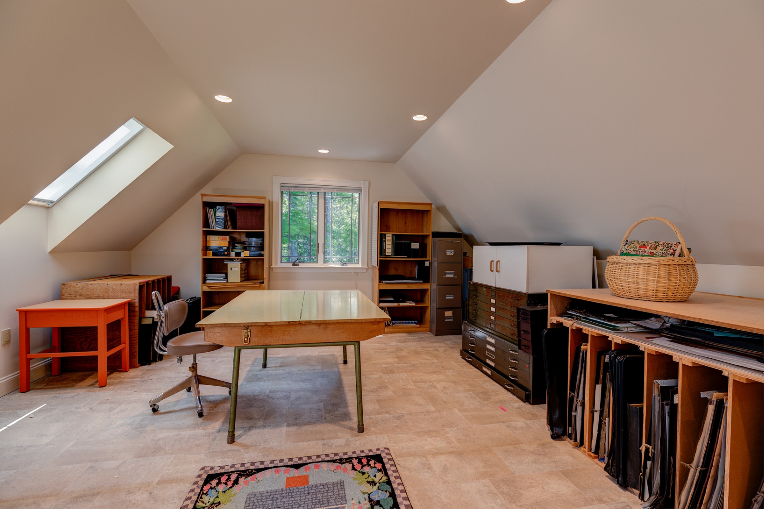 116 Knollwood Road