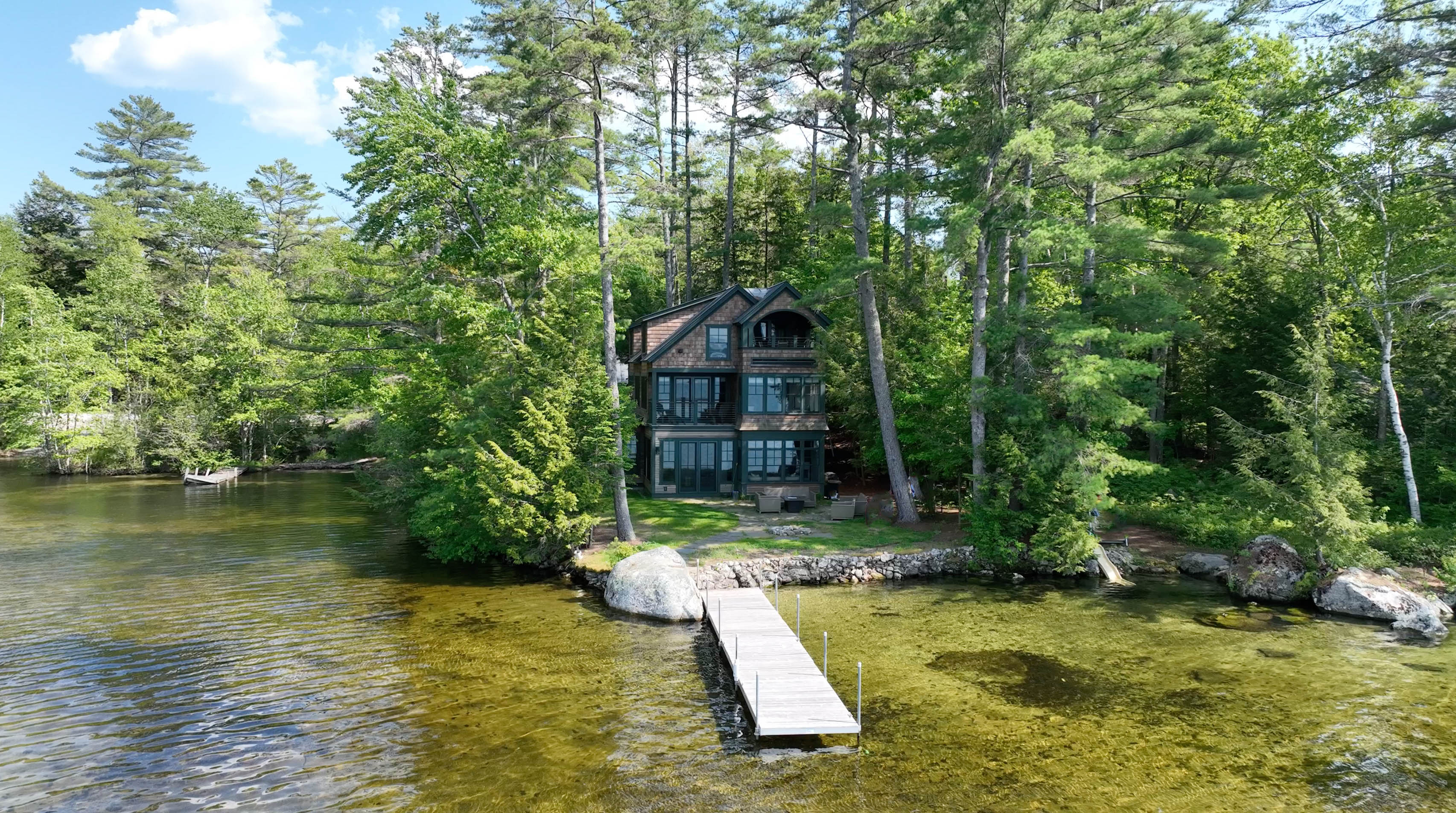 368 Bowles Road