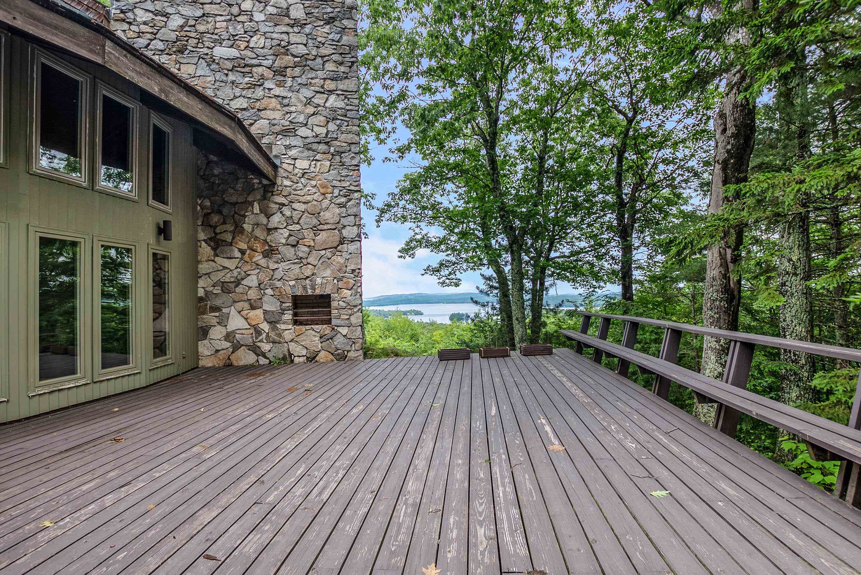73 Oakledge Road