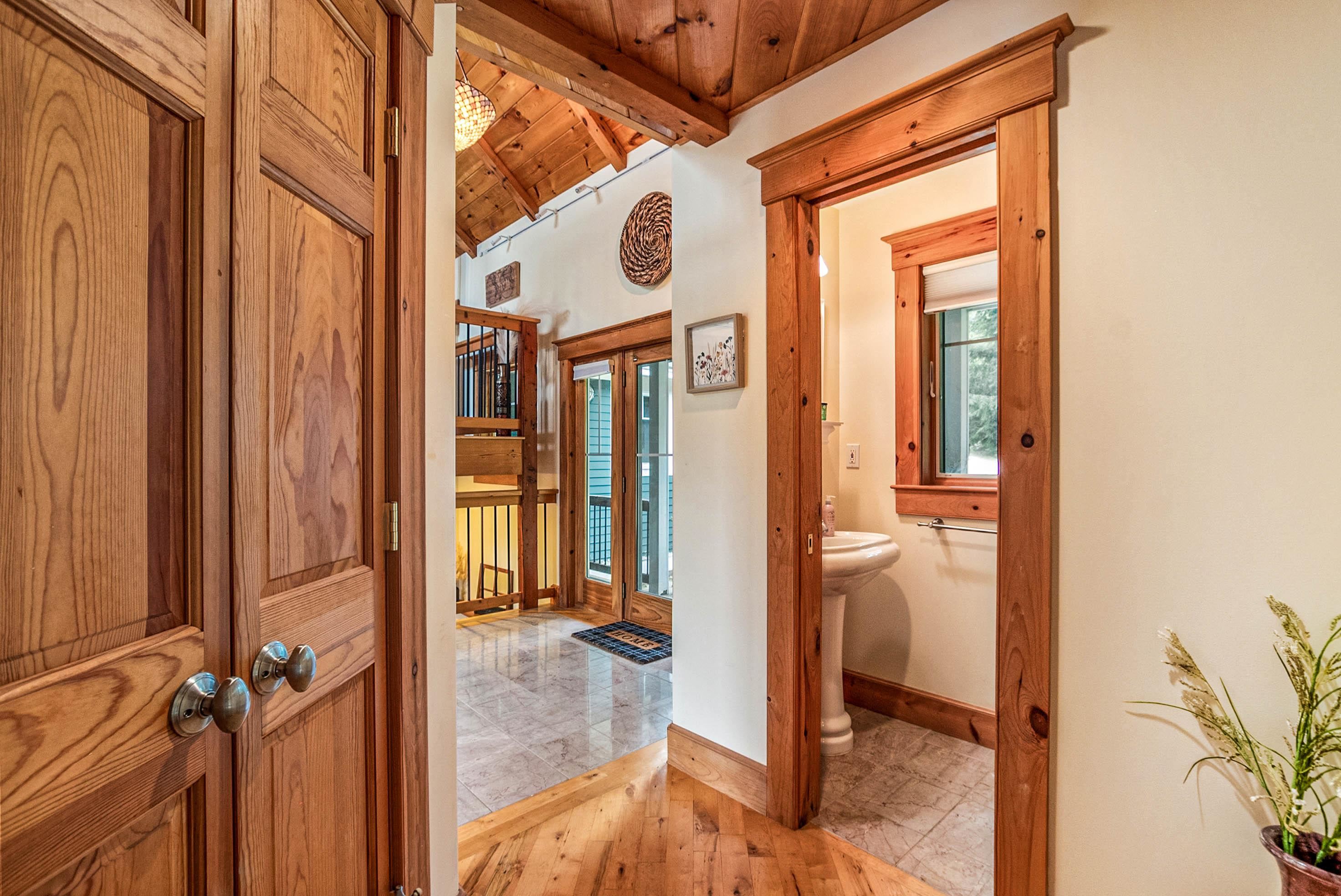 4 Fox Hollow Road