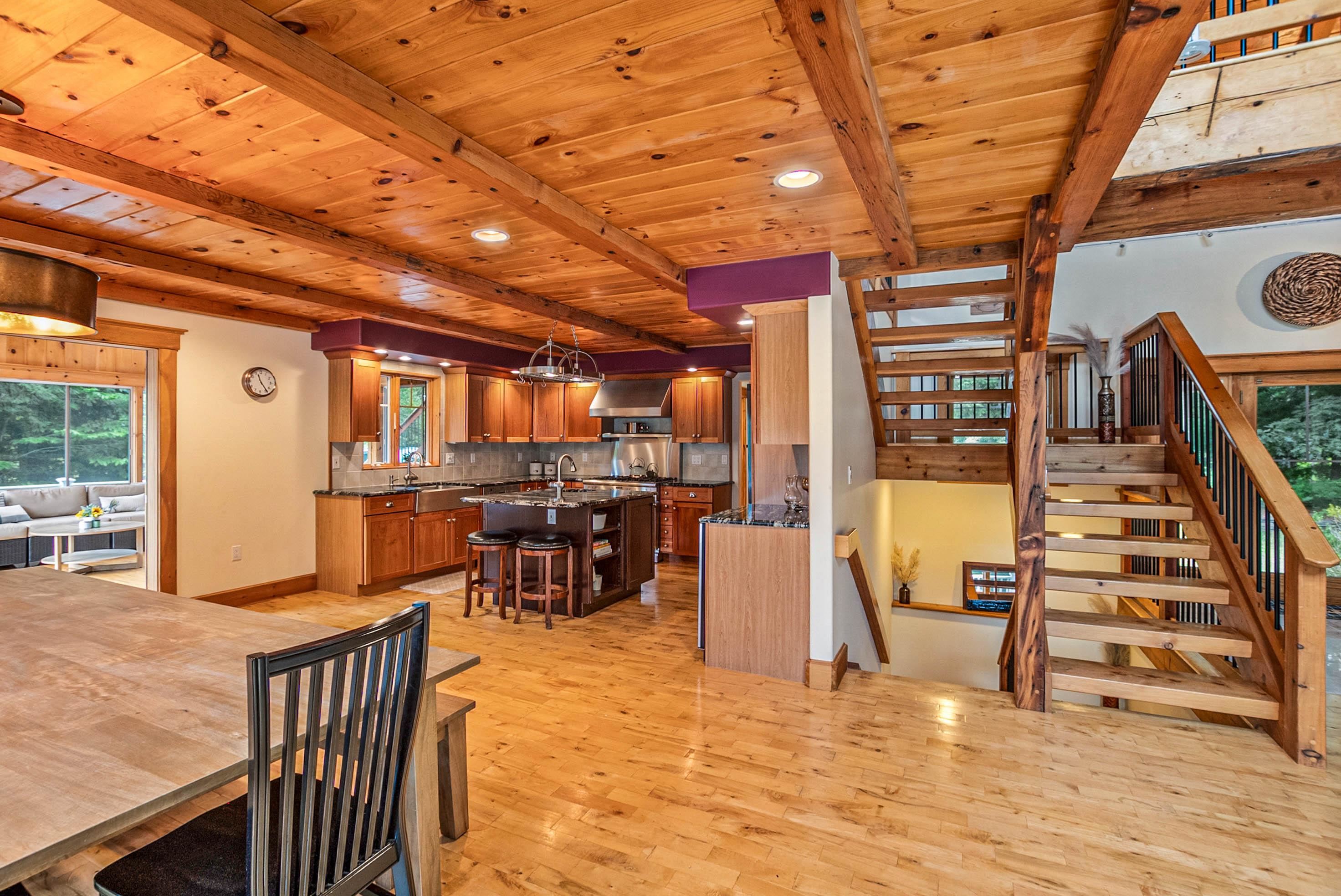 4 Fox Hollow Road