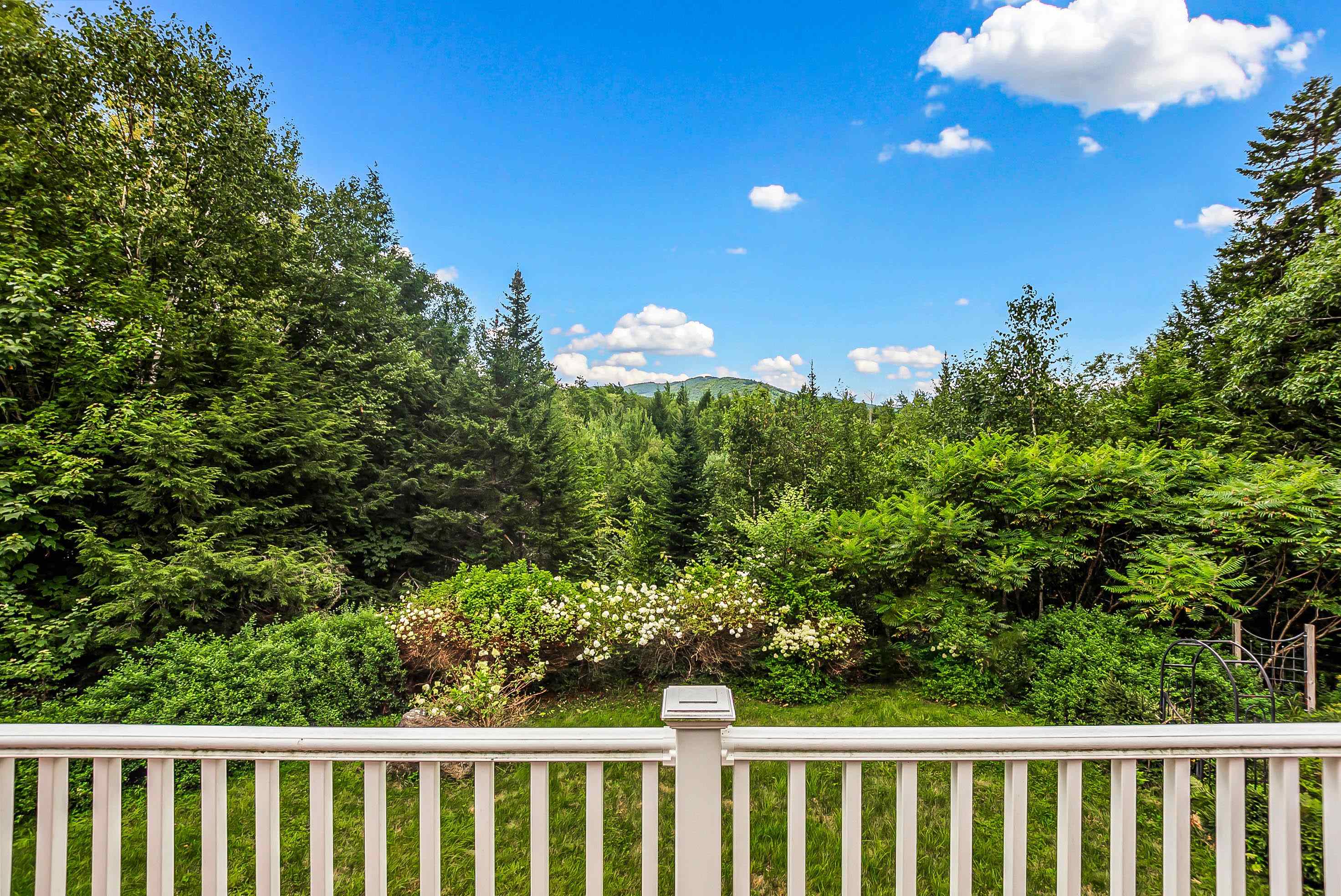 4 Fox Hollow Road
